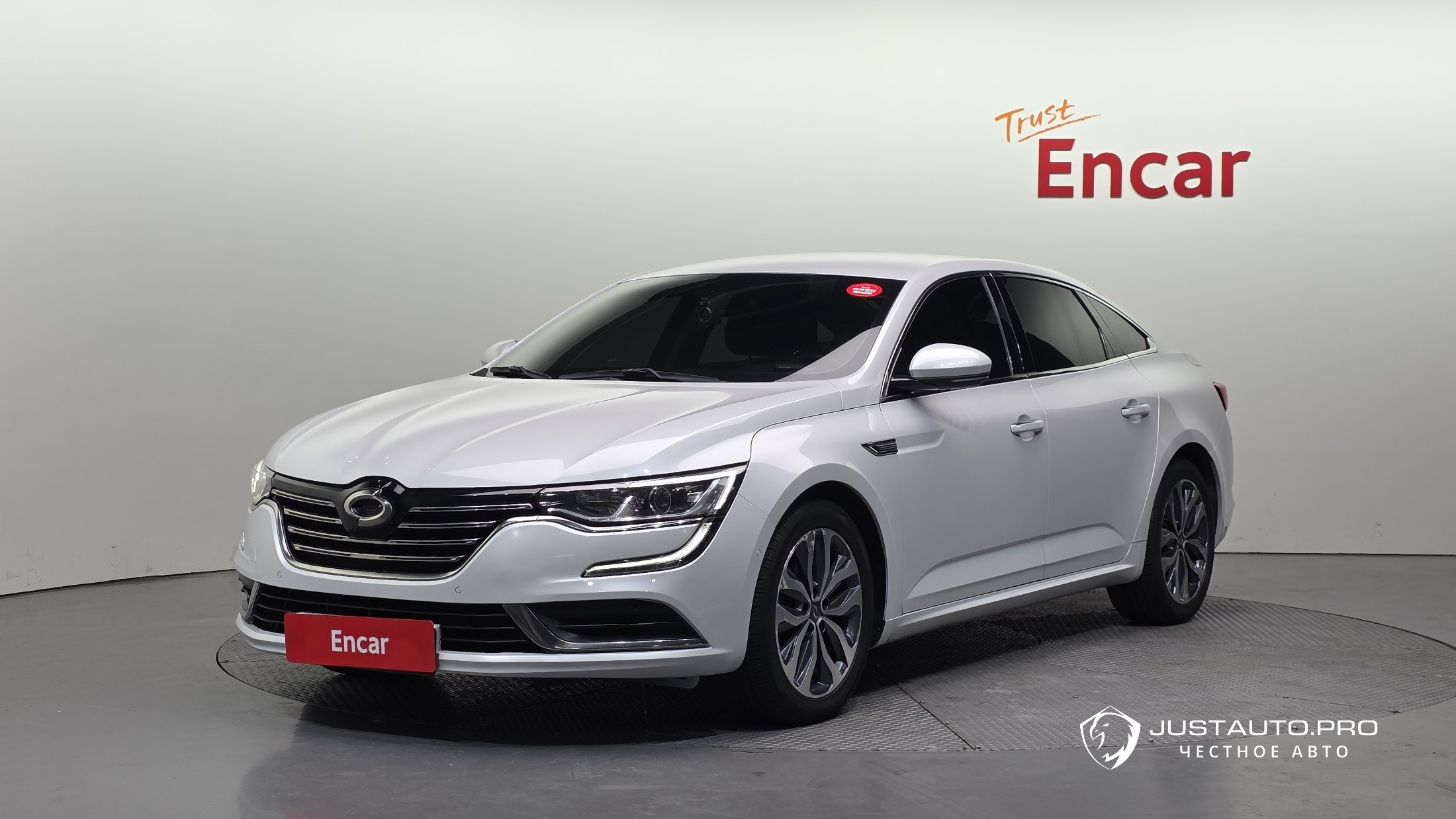 Автомобиль Renault-KoreaSamsung SM6