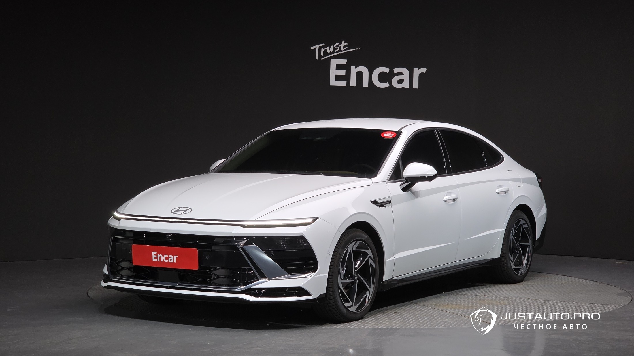 Автомобиль Hyundai Sonata