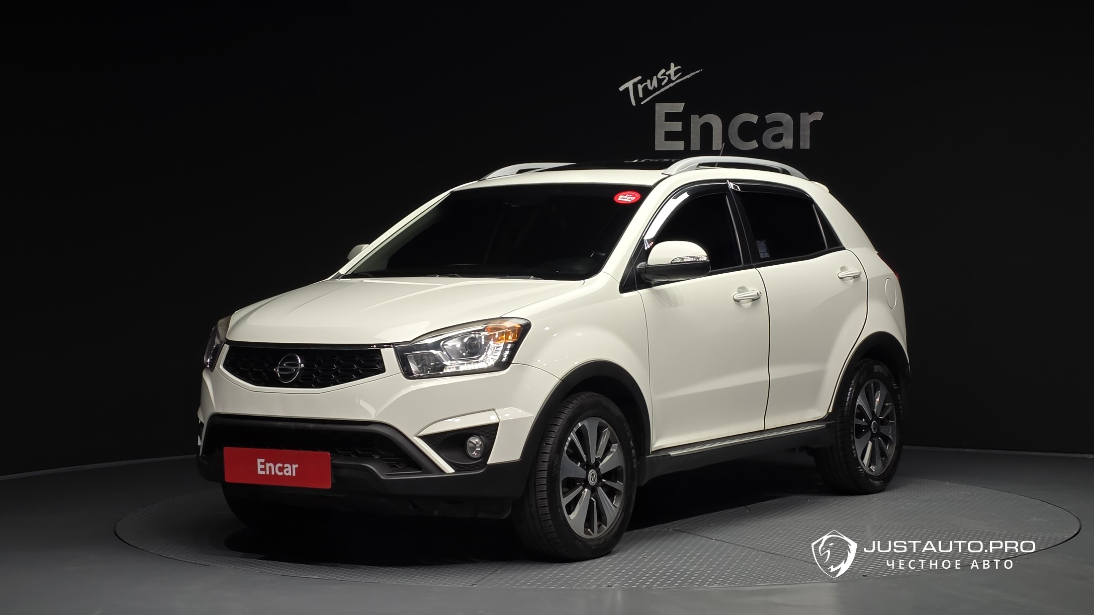 Автомобиль KG_Mobility_Ssangyong KORANDO