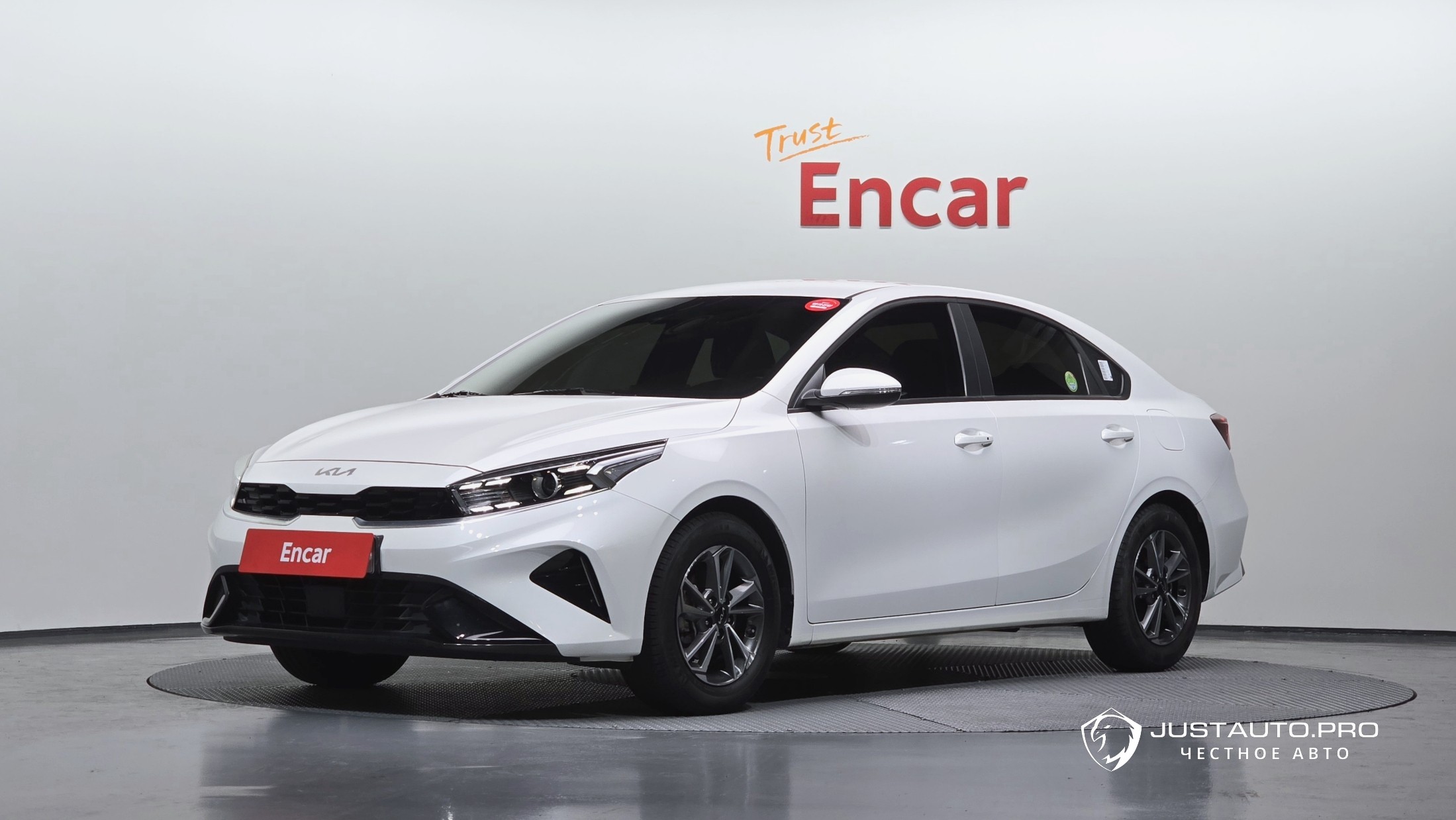 Автомобиль Kia K3