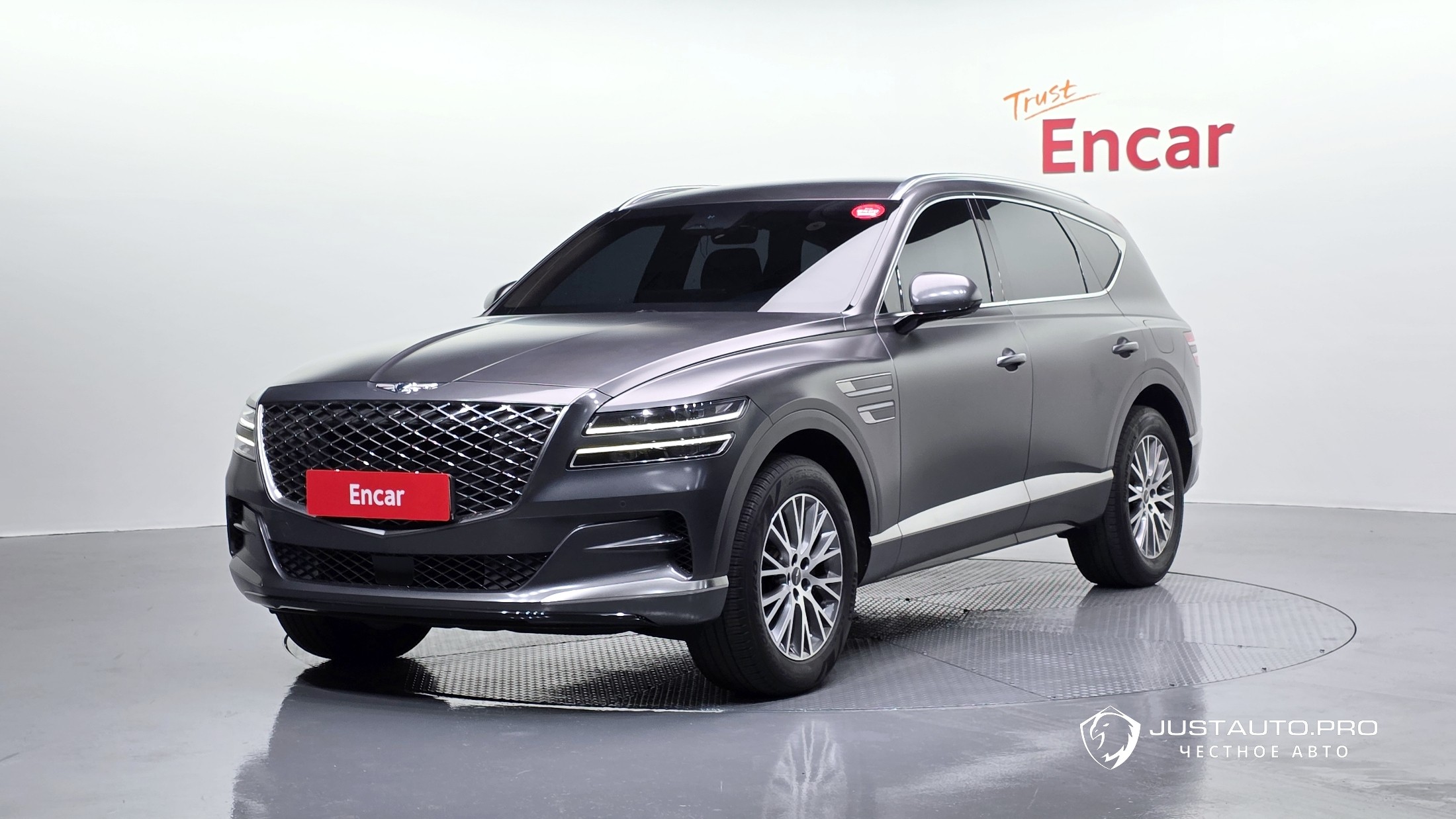 Автомобиль Genesis GV80