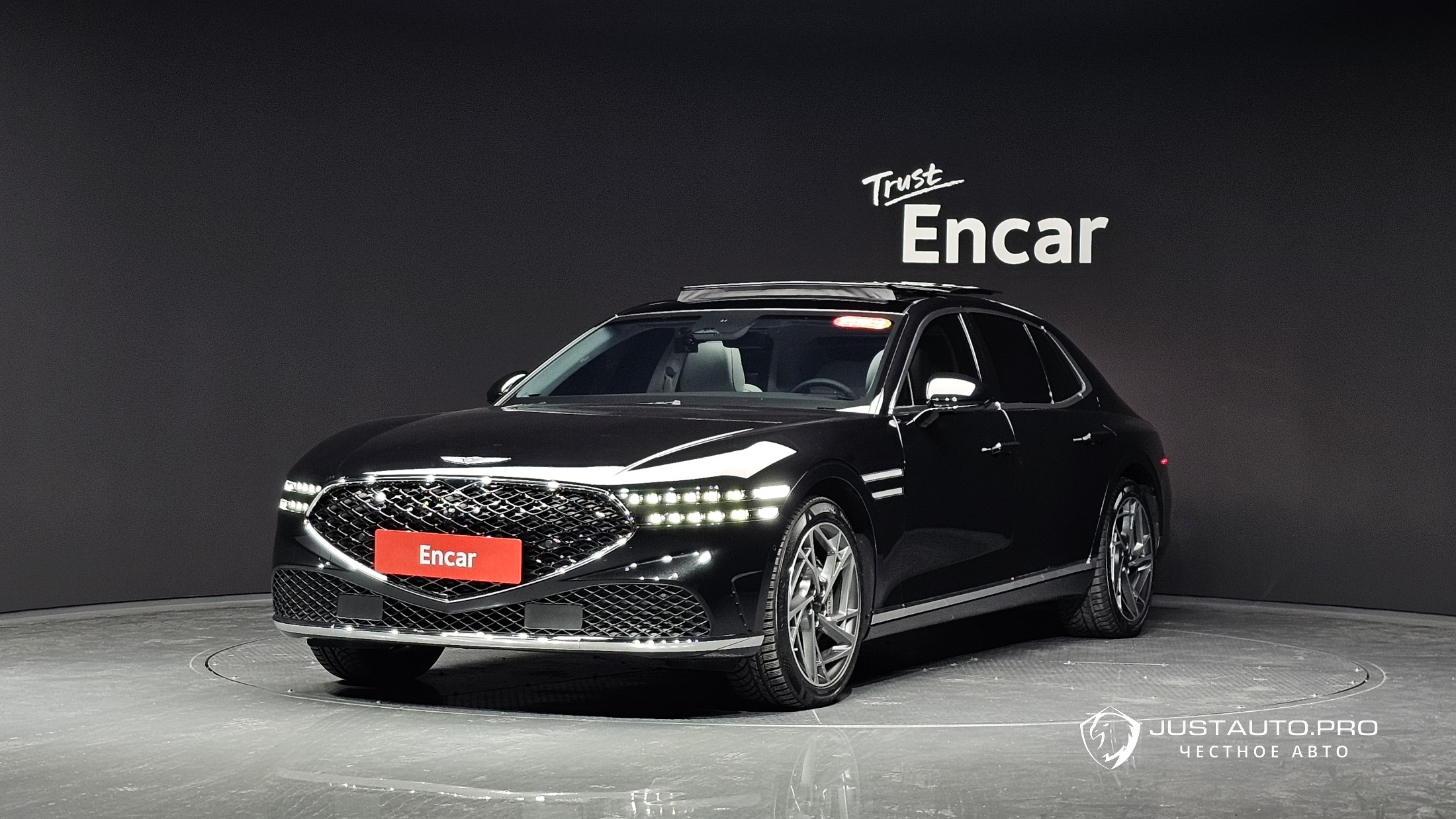 Автомобиль Genesis G90