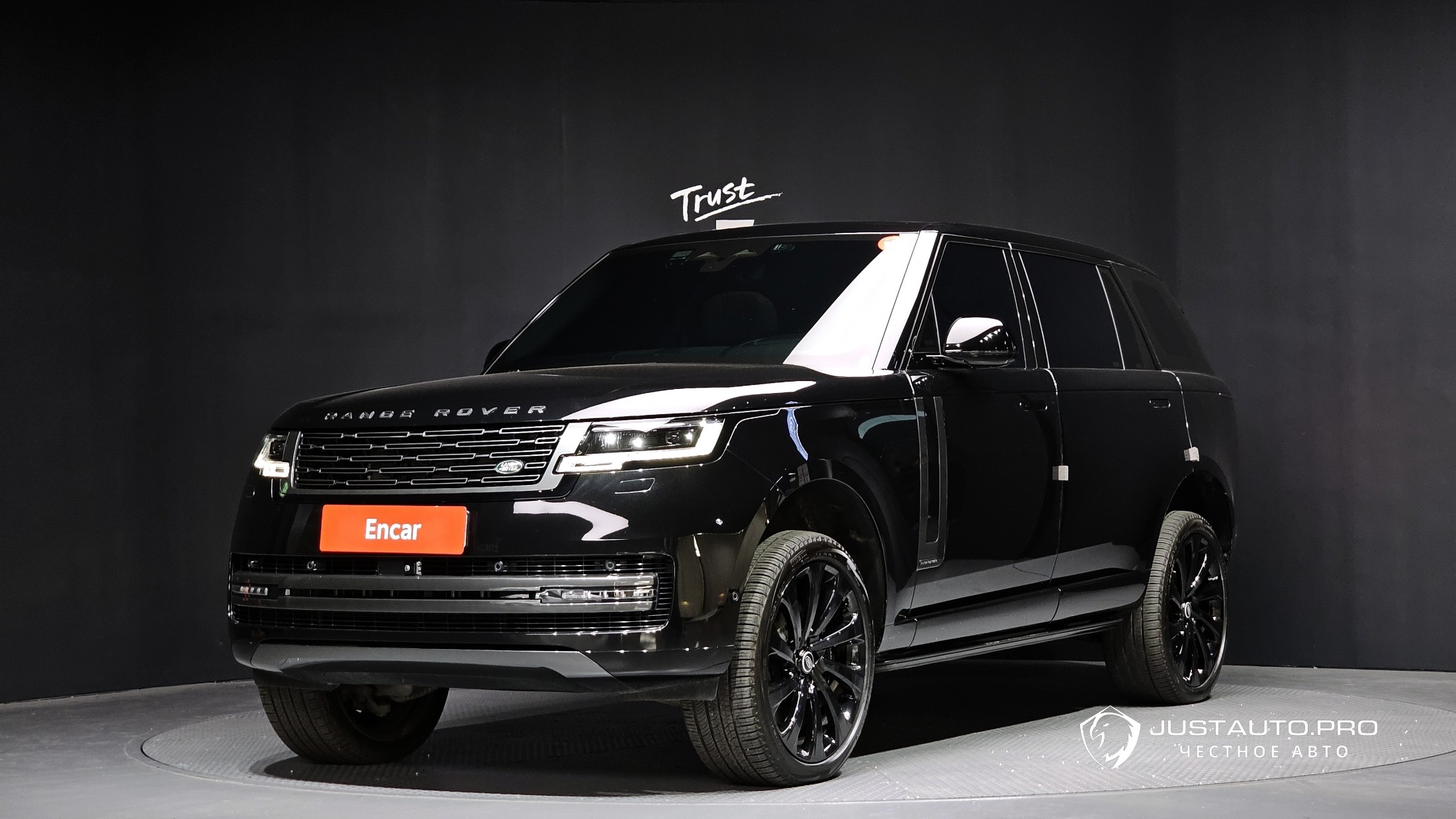 Автомобиль Land Rover Range Rover