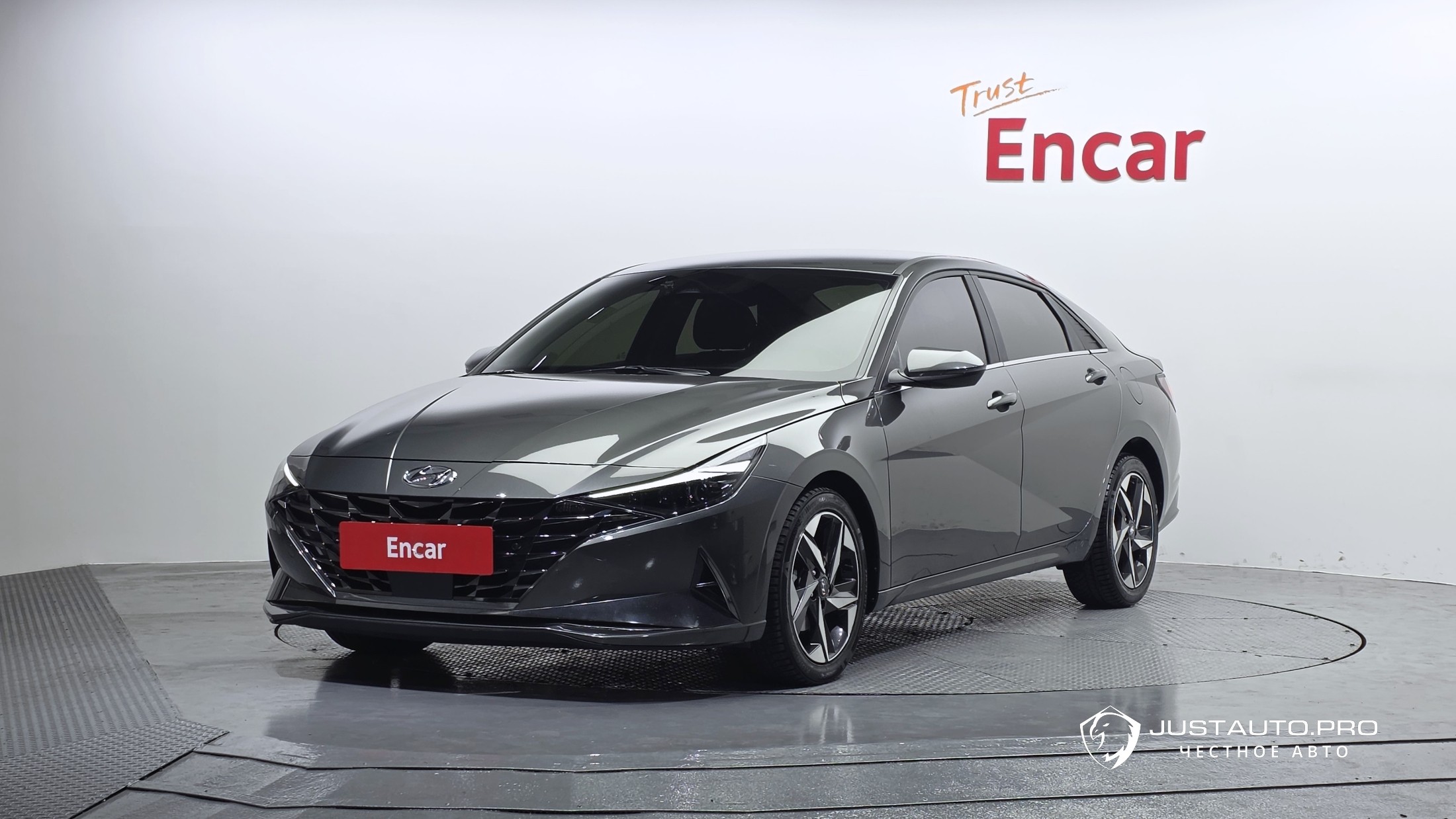 Автомобиль Hyundai AVANTE