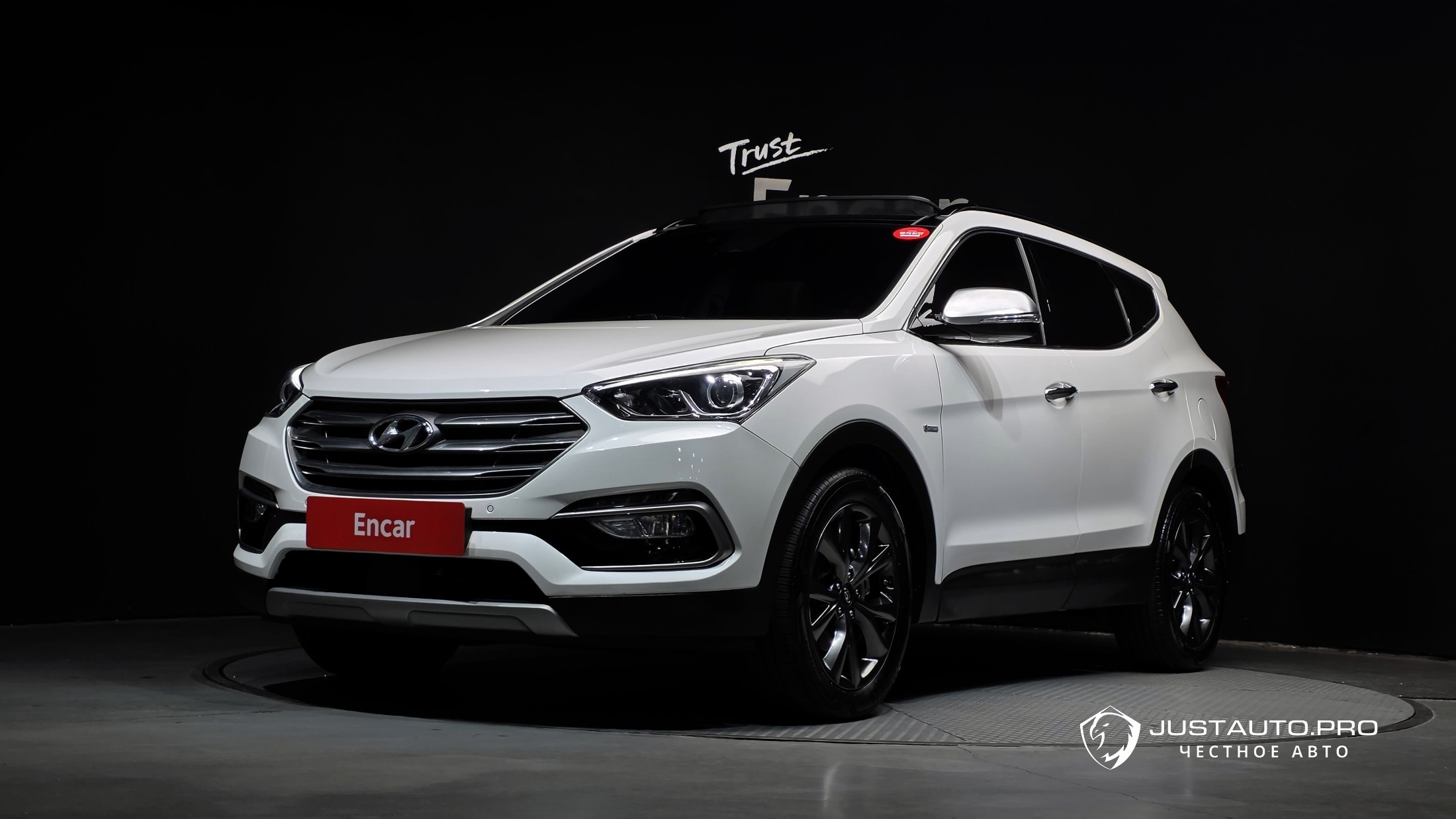 Автомобиль Hyundai Santafe