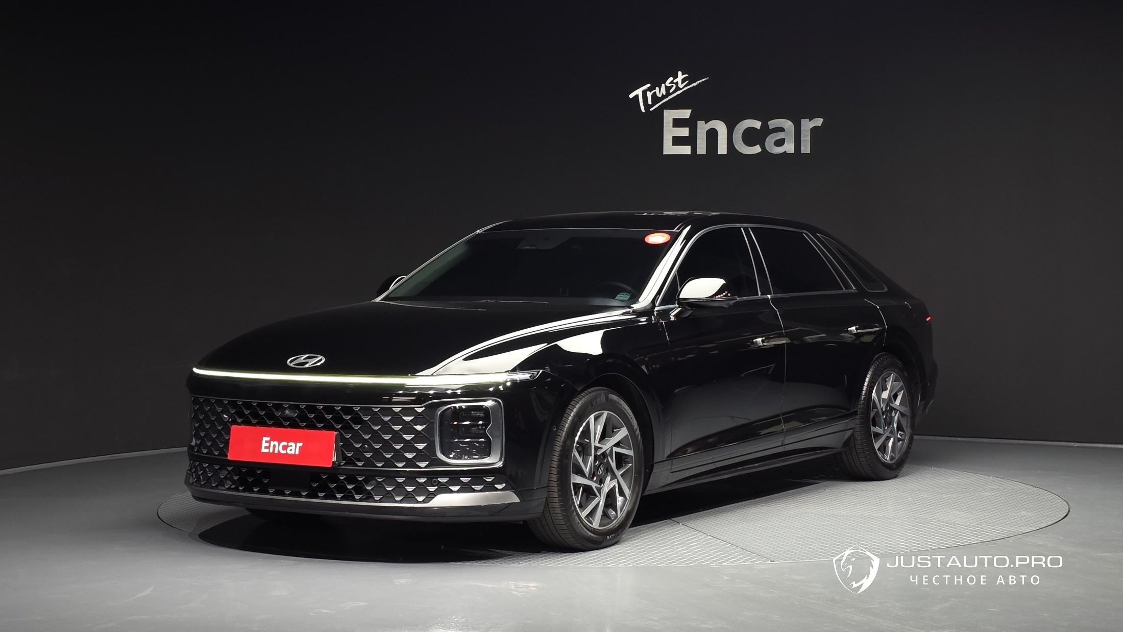 Автомобиль Hyundai Grandeur