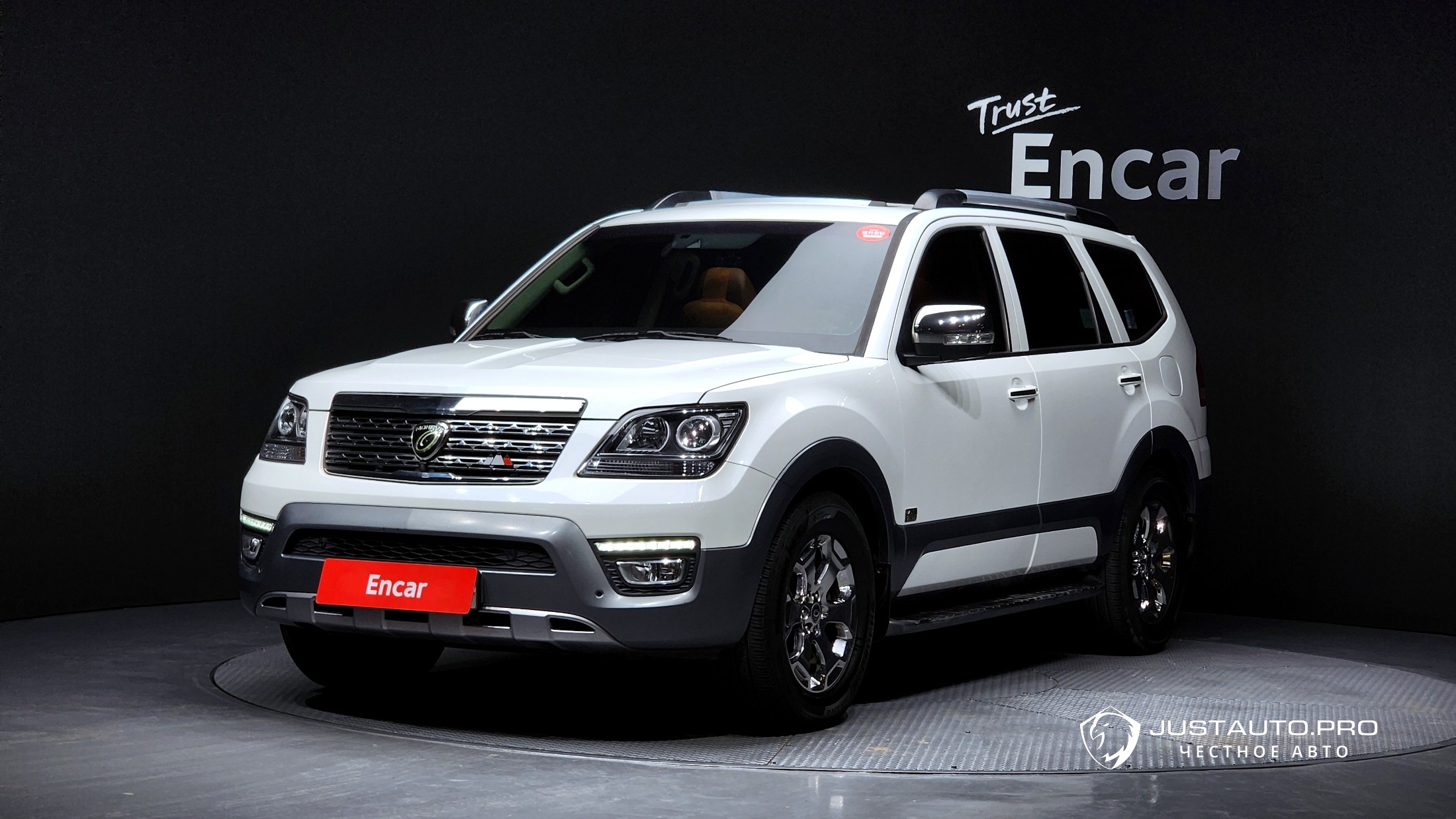 Автомобиль Kia Mohave