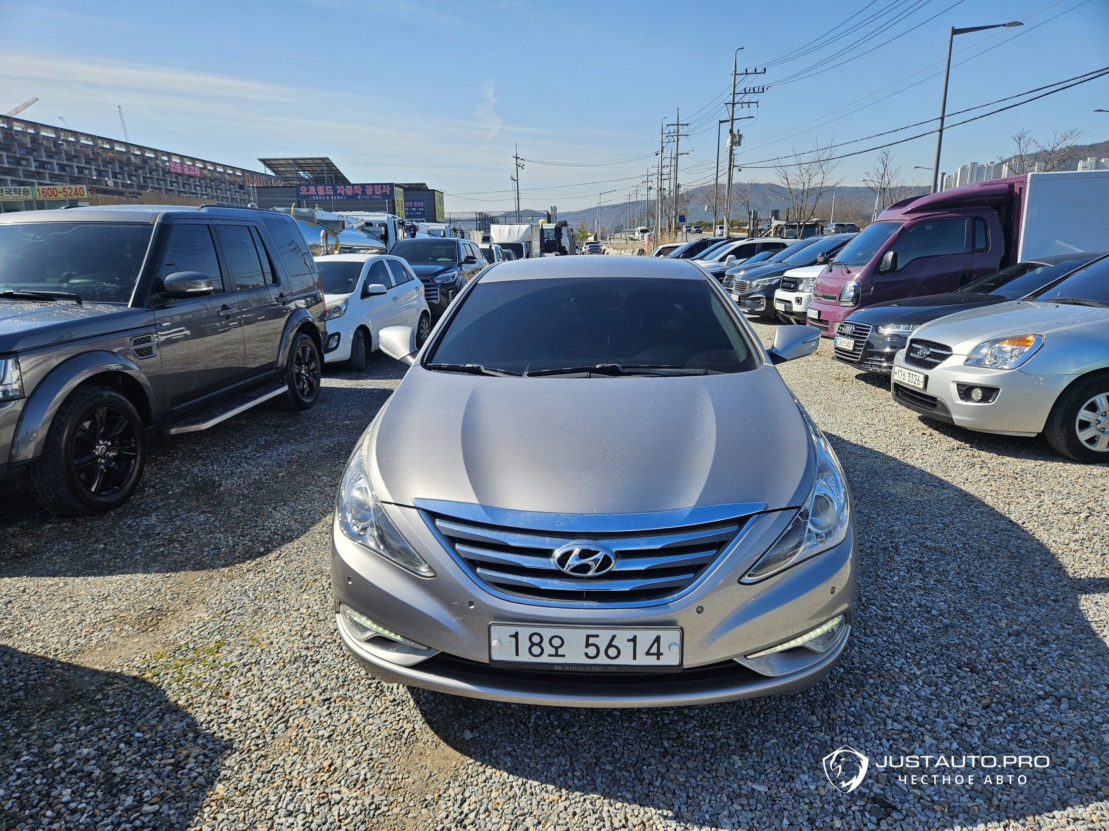 Автомобиль Hyundai Sonata