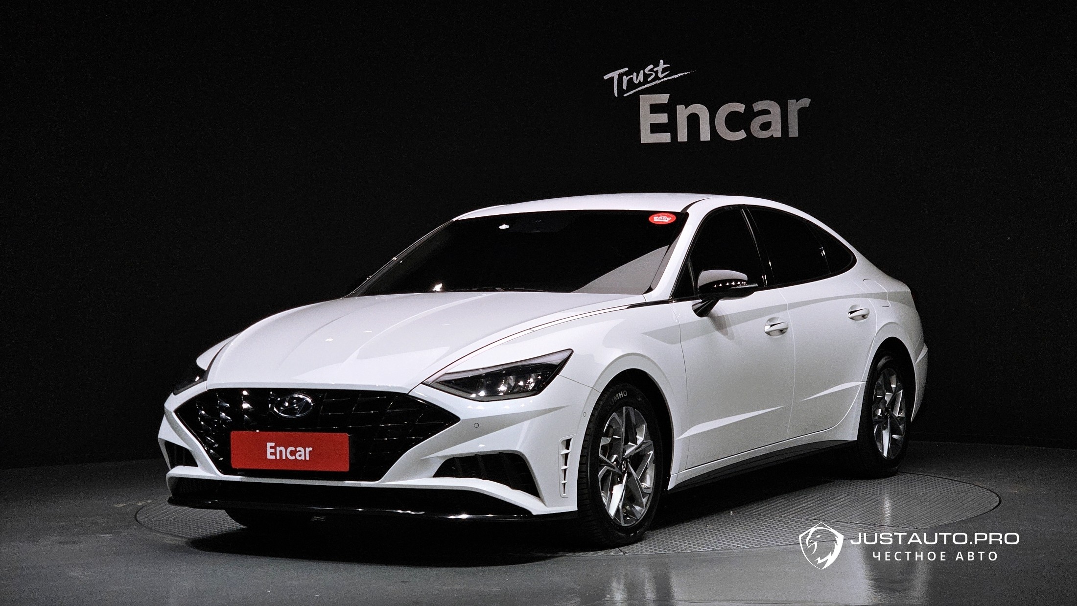 Автомобиль Hyundai Sonata