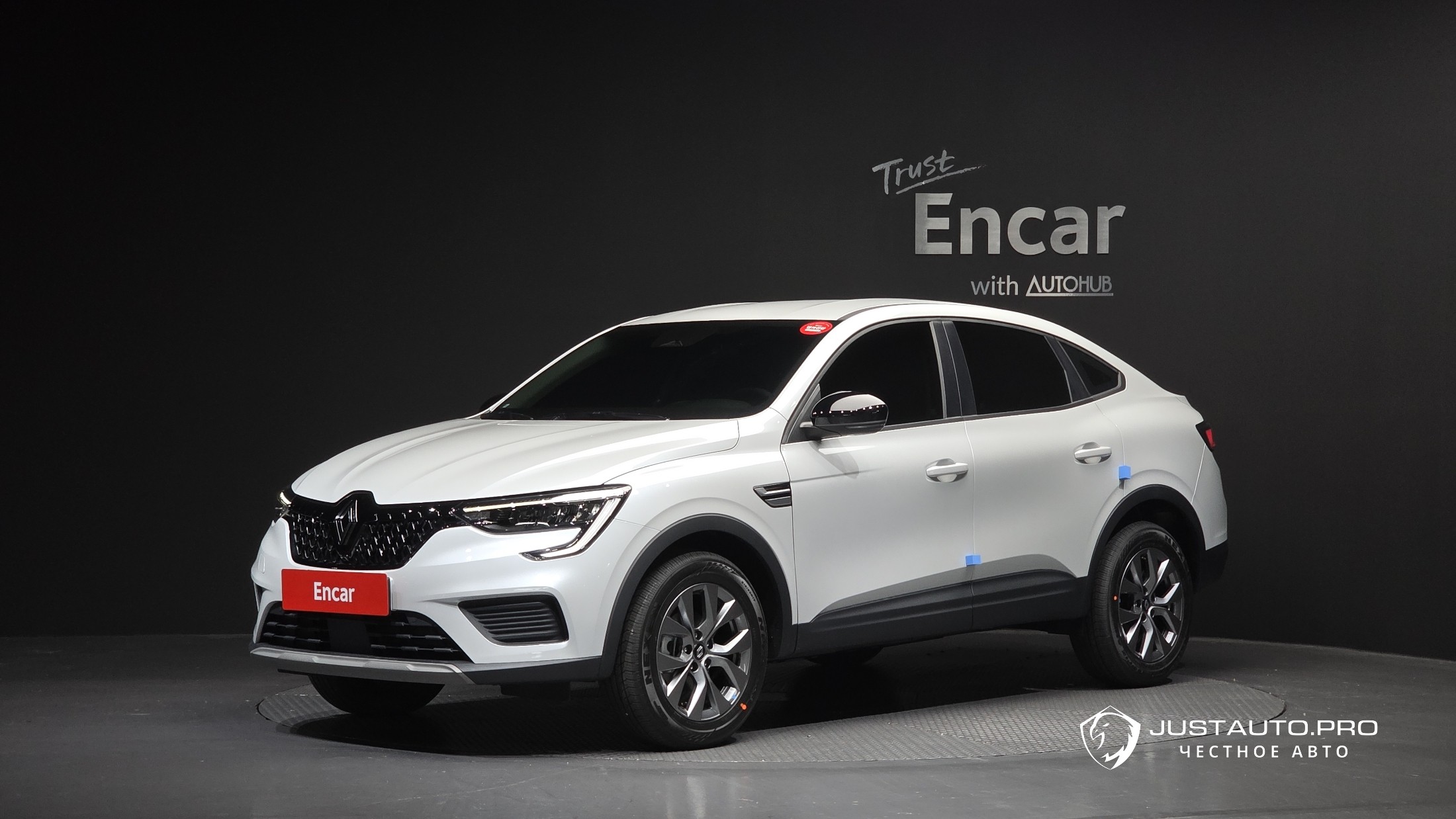 Автомобиль Renault-KoreaSamsung Arkana