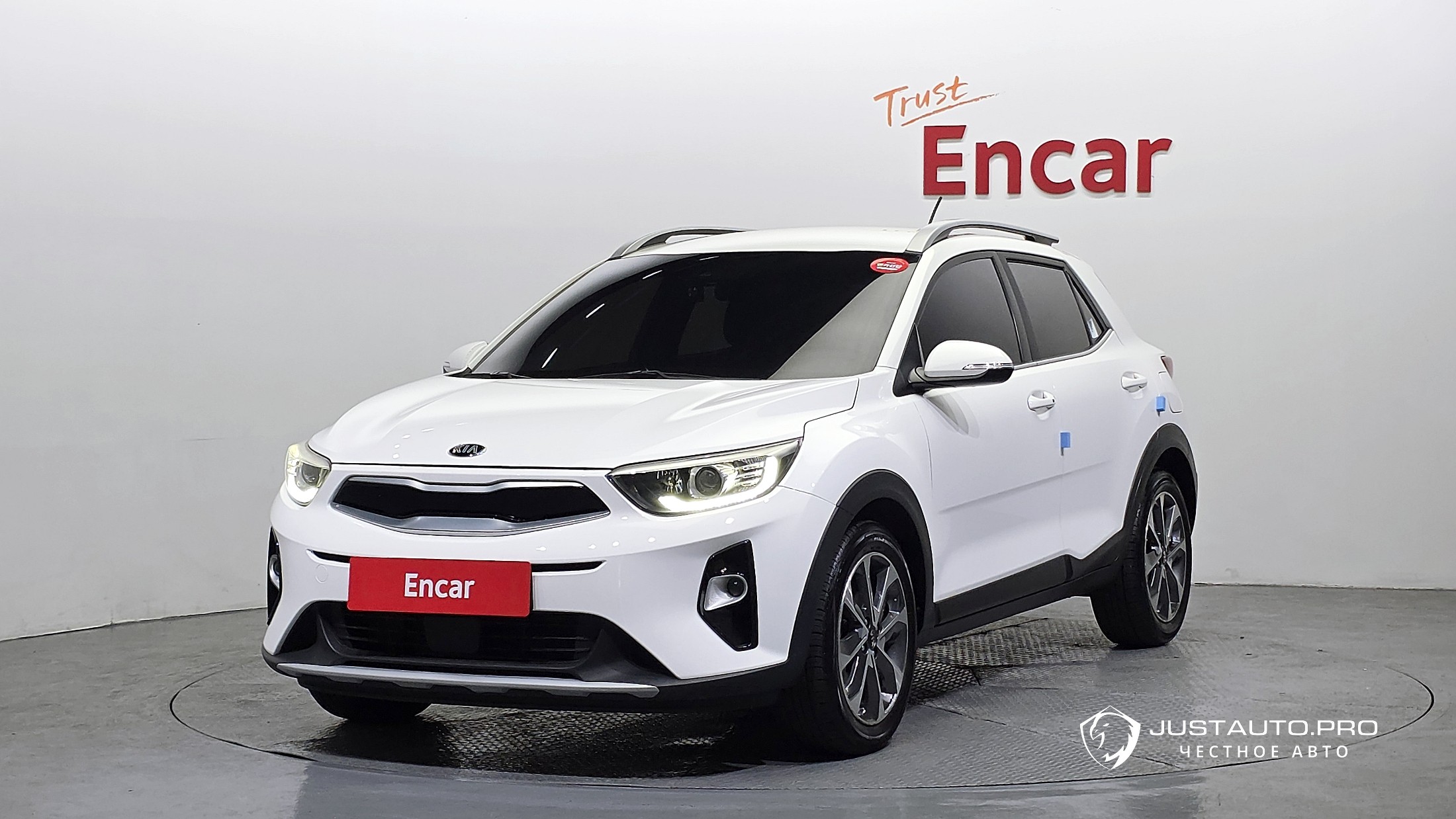 Автомобиль Kia Stonic