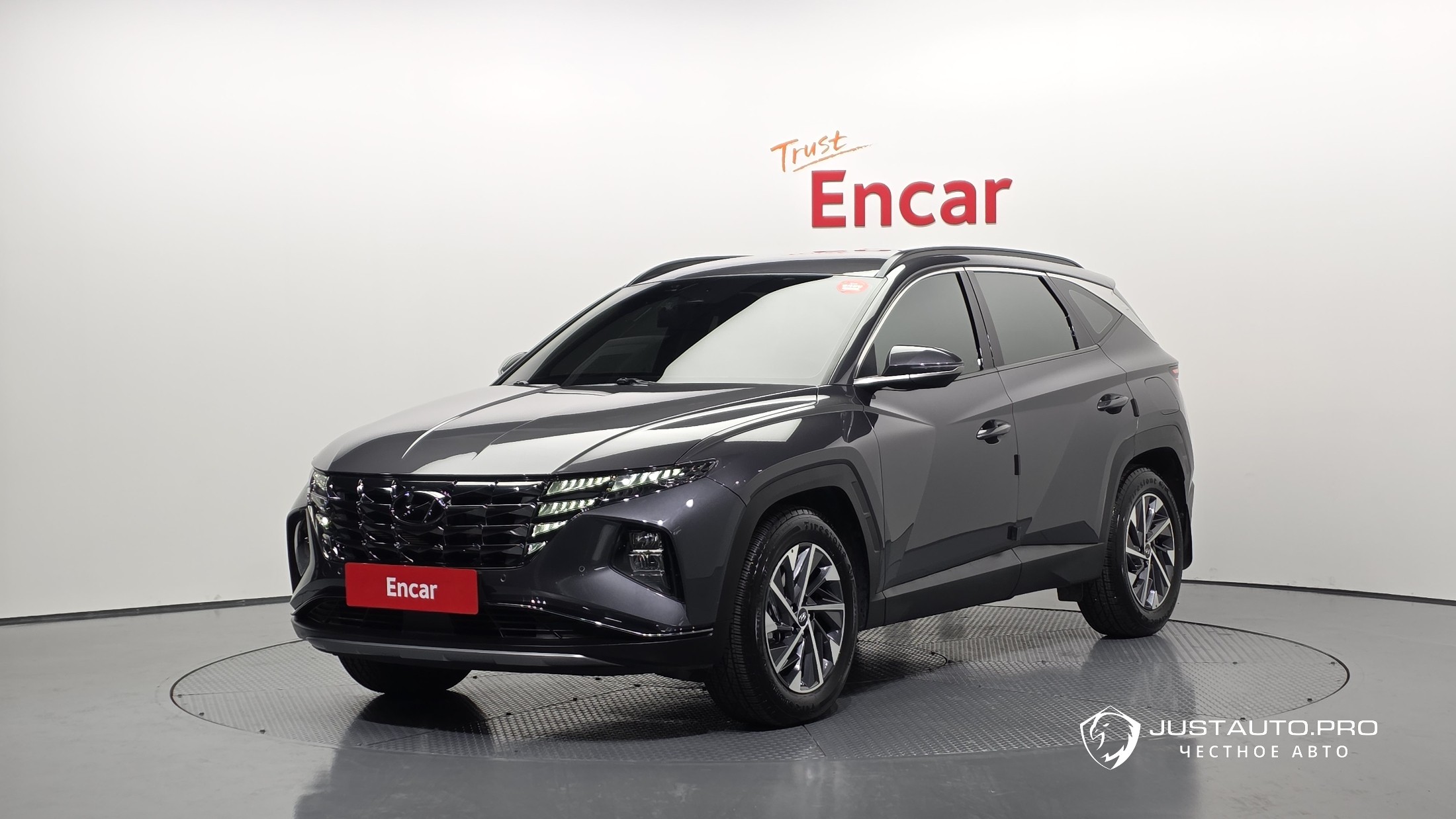 Автомобиль Hyundai Tucson