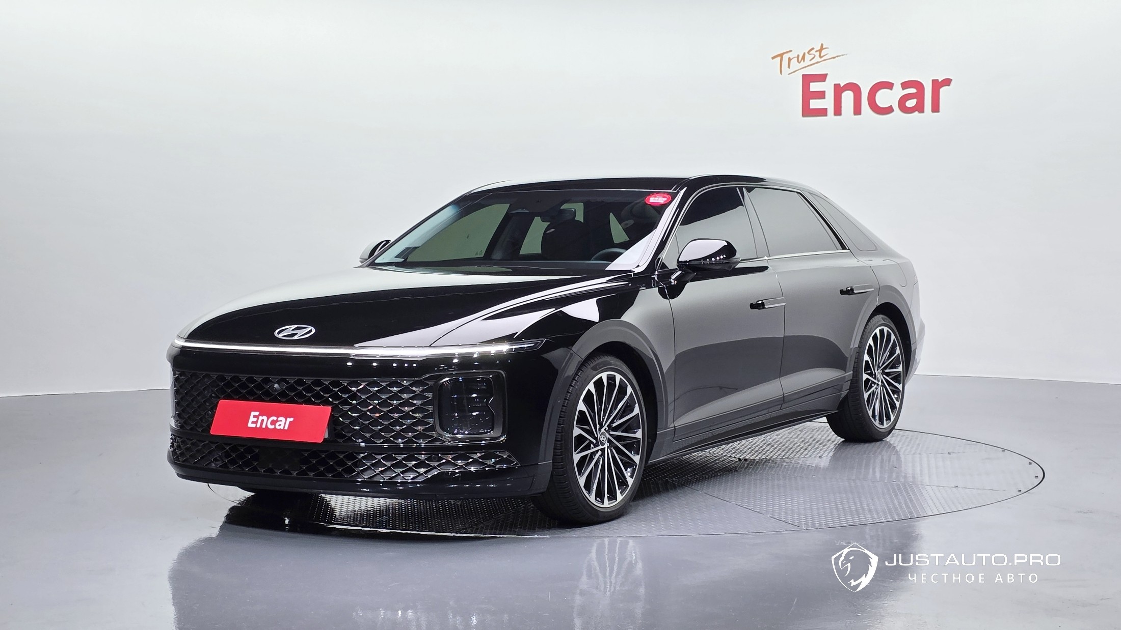 Автомобиль Hyundai Grandeur