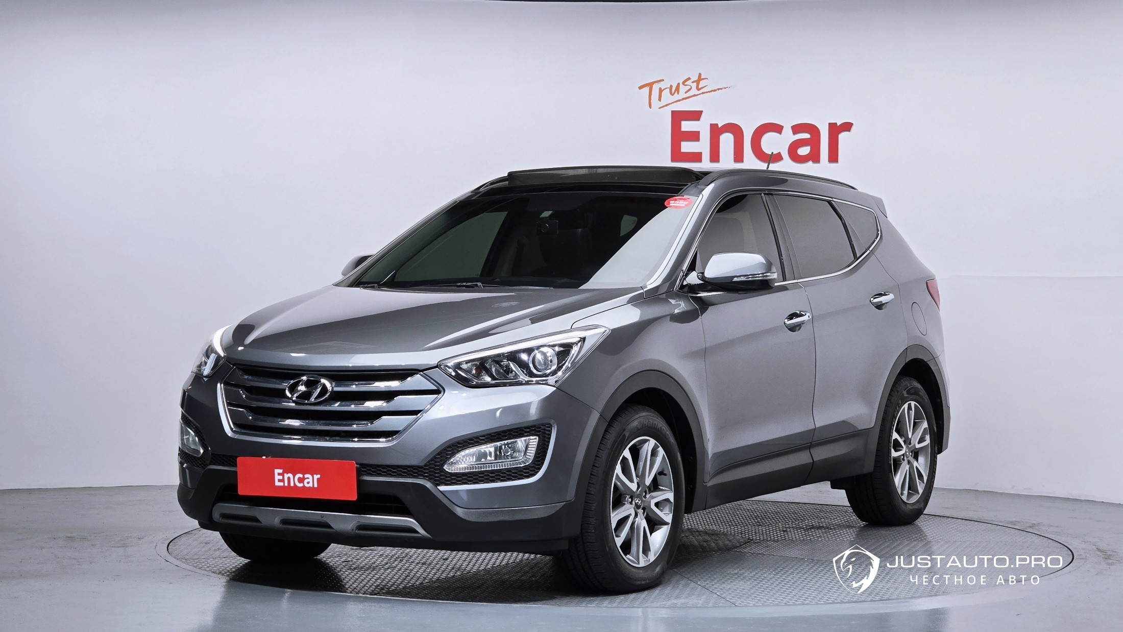 Автомобиль Hyundai Santafe