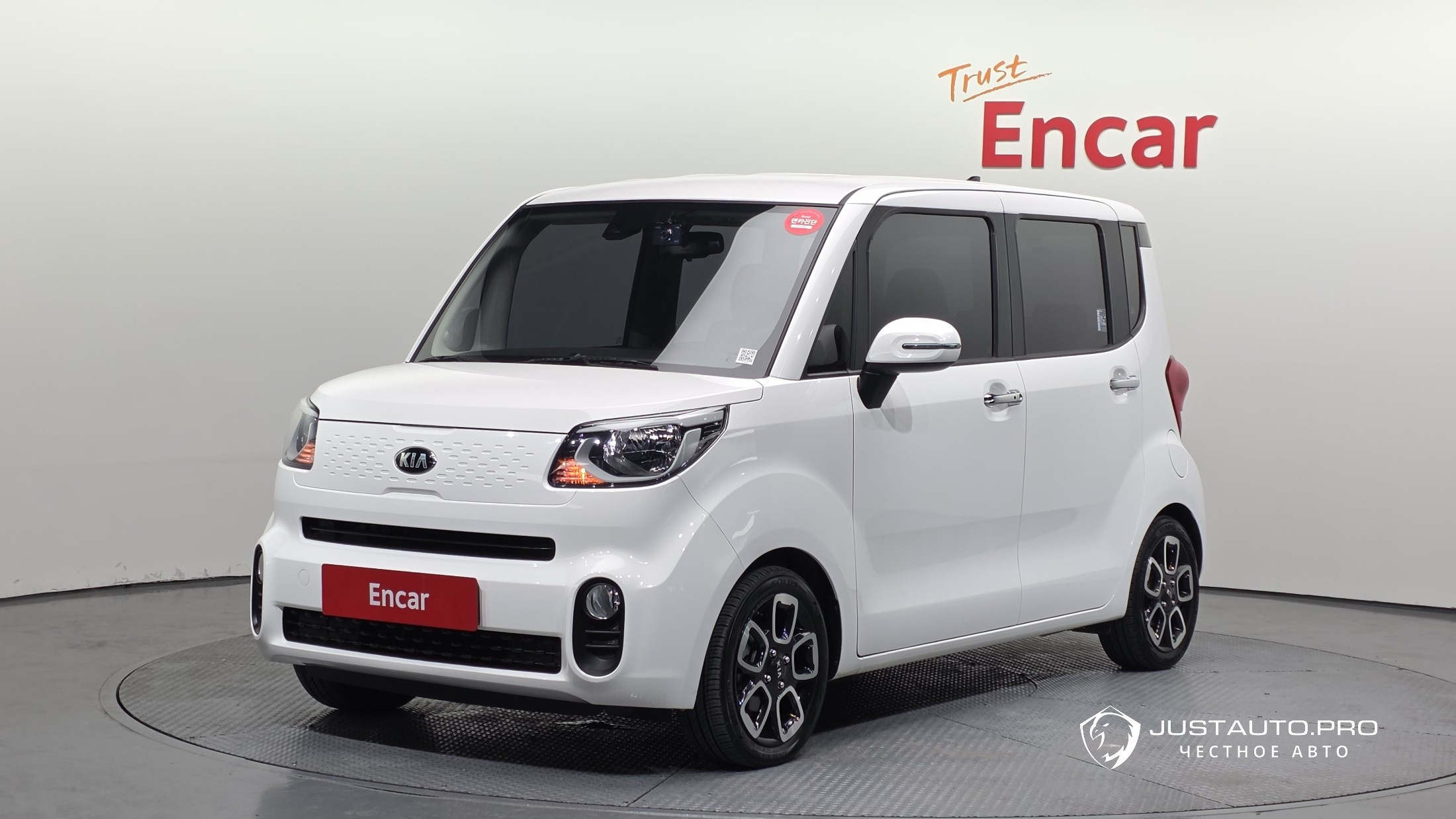 Автомобиль Kia RAY