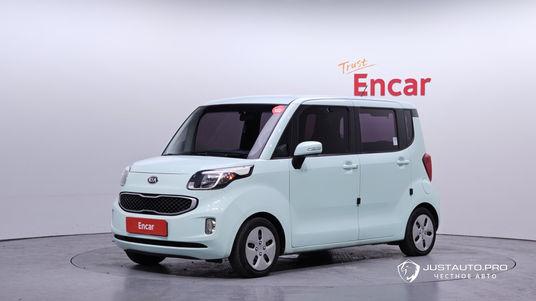 Автомобиль Kia RAY