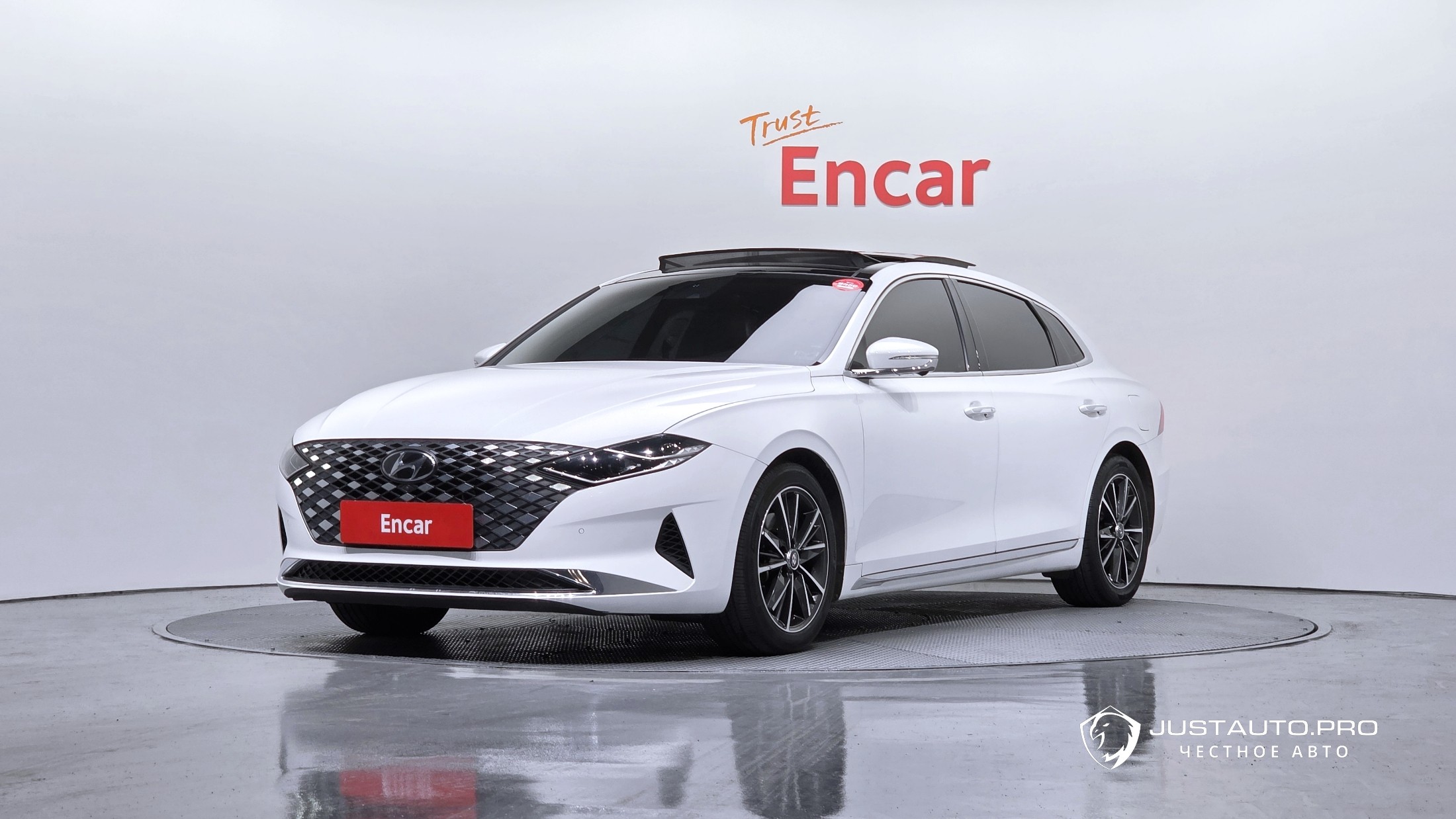 Автомобиль Hyundai Grandeur