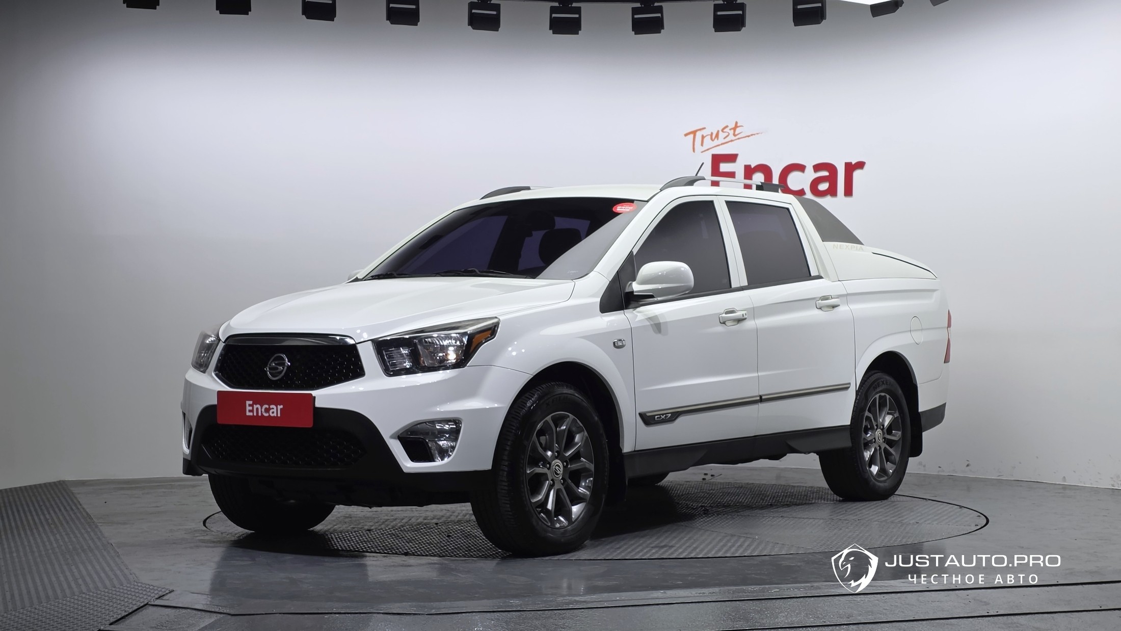 Автомобиль KG_Mobility_Ssangyong KORANDO