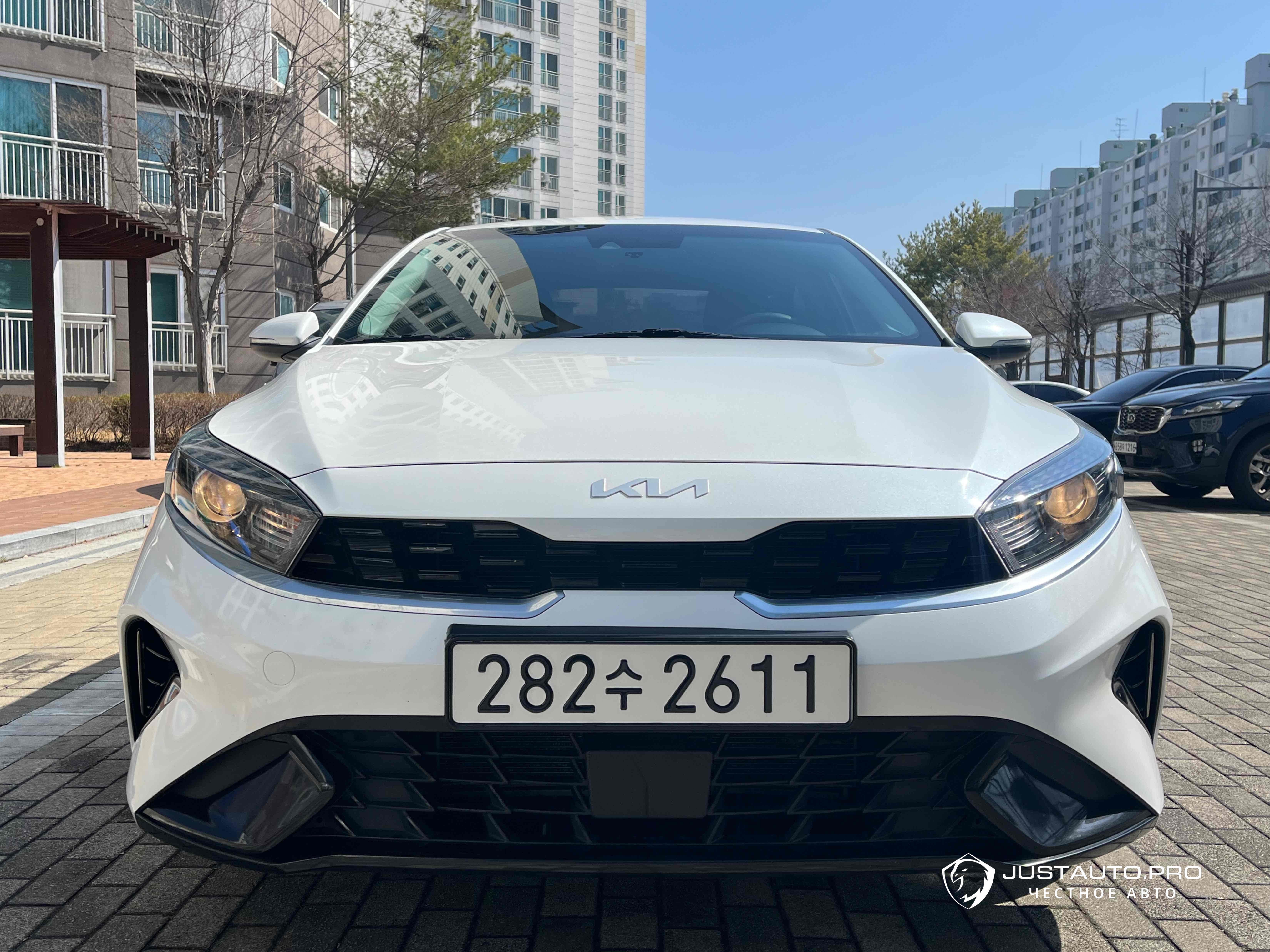 Автомобиль Kia K3