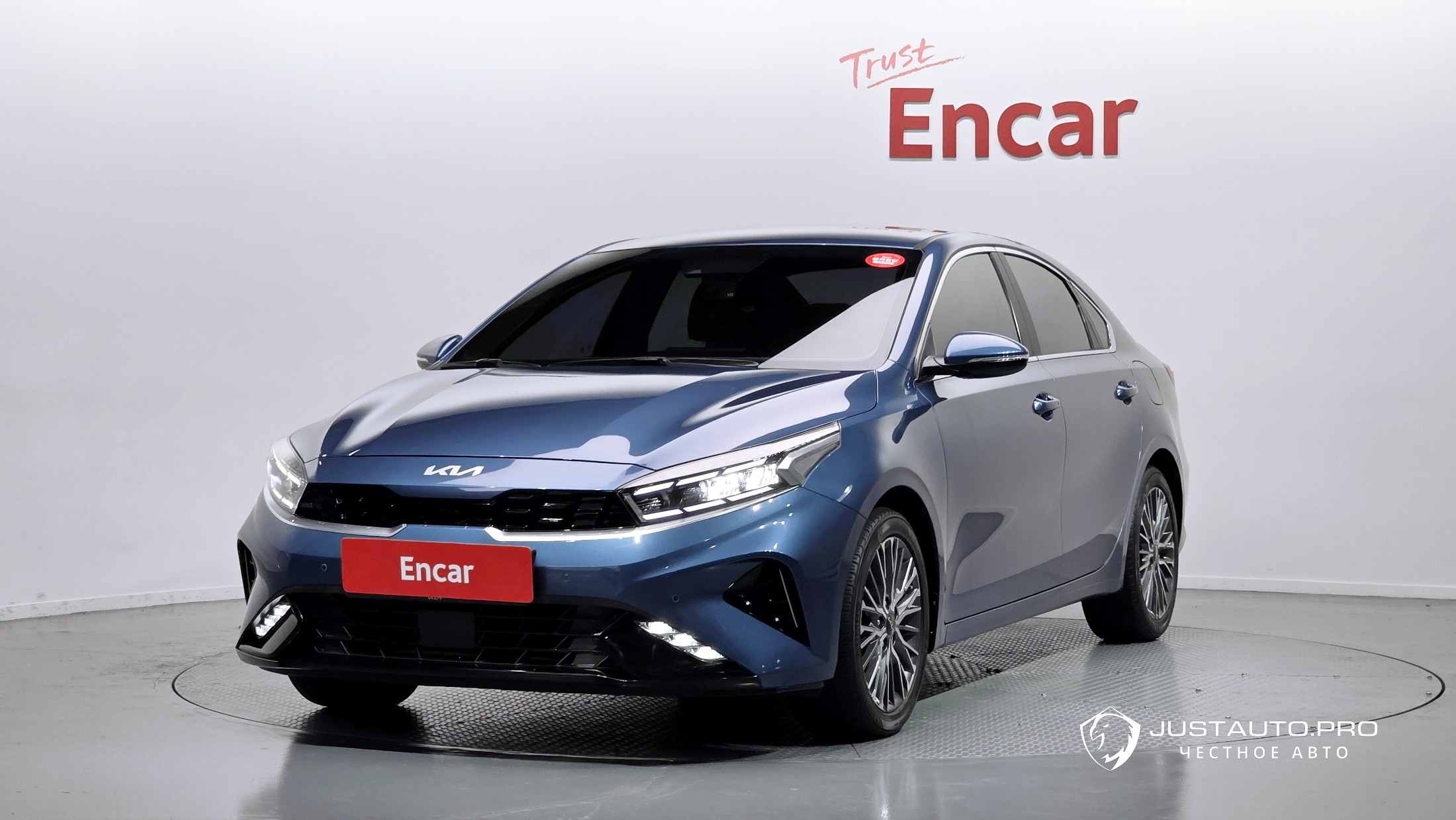 Автомобиль Kia K3