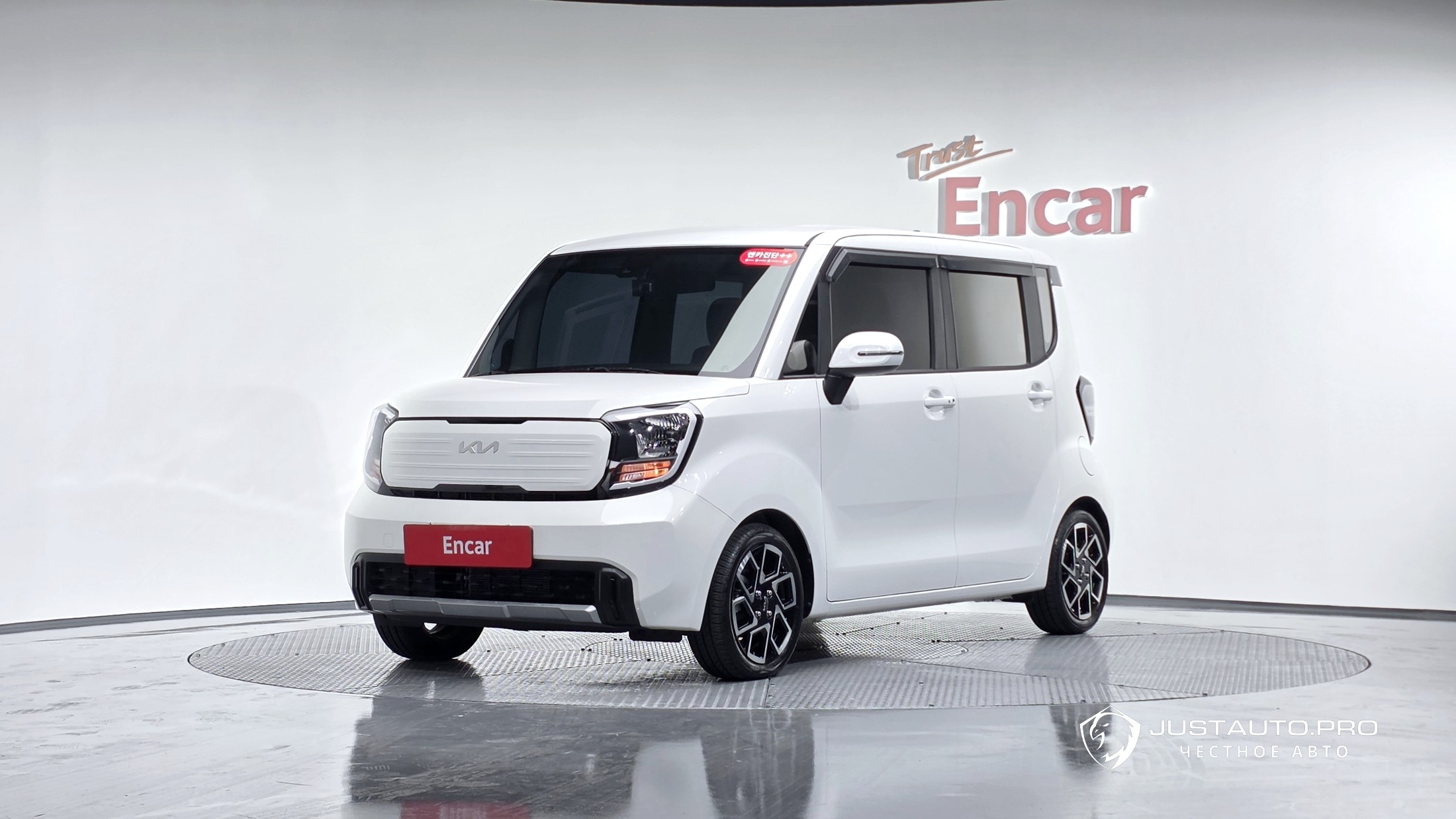 Автомобиль Kia RAY