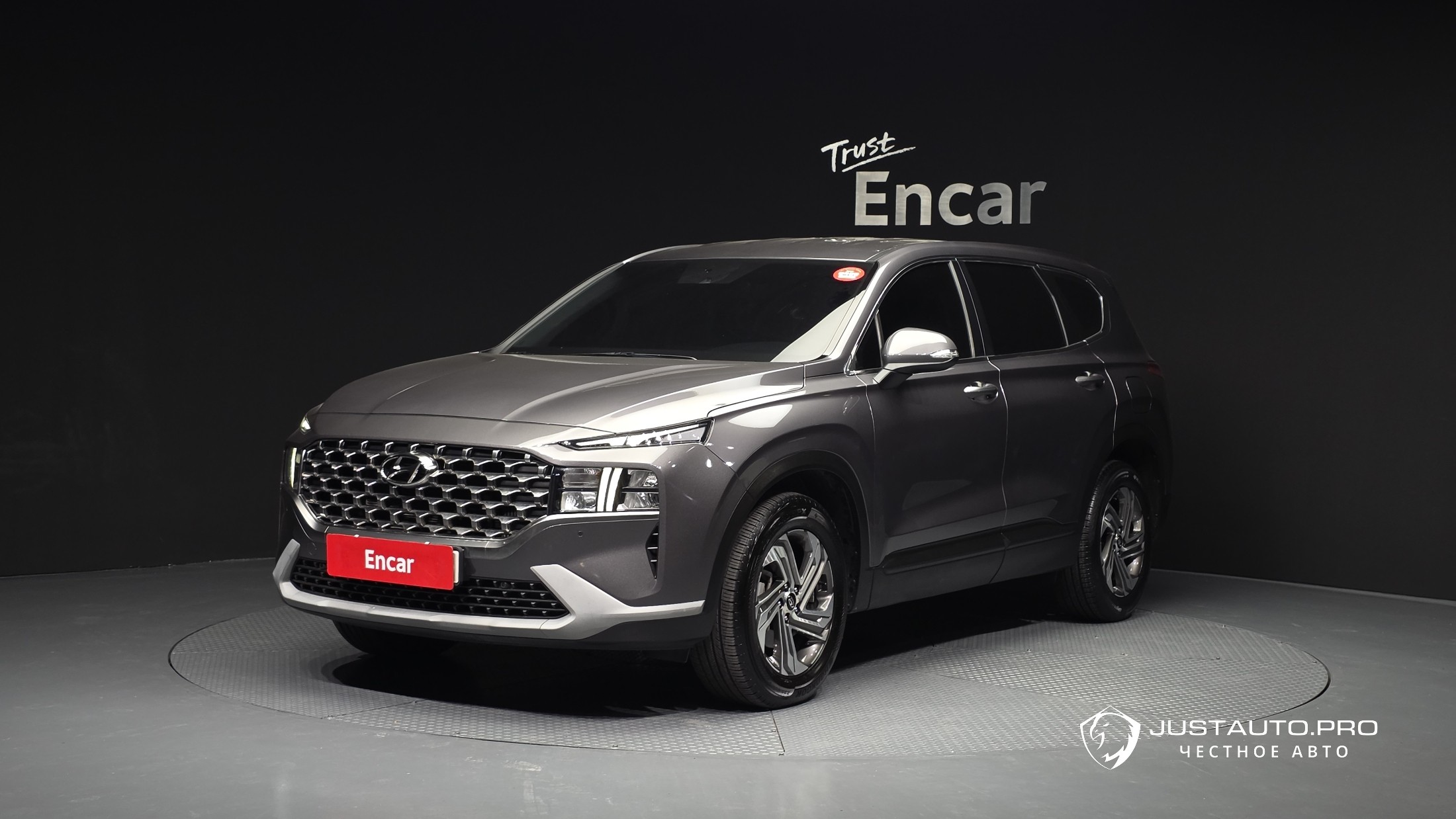 Автомобиль Hyundai Santafe