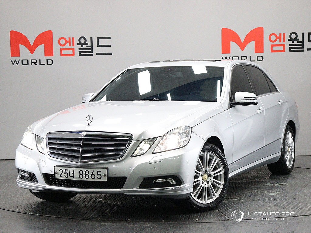 Автомобиль Mercedes-Benz E-Class
