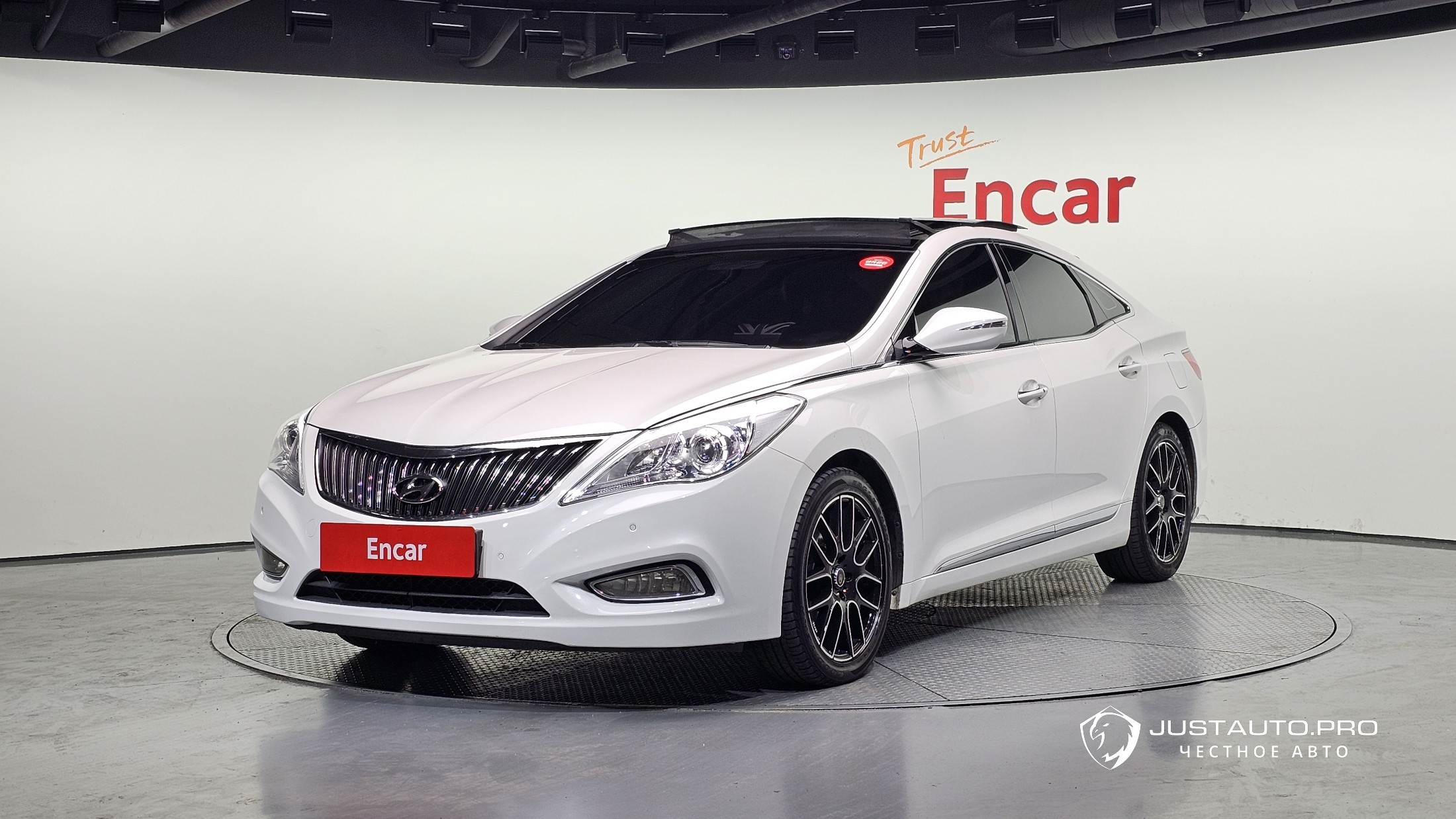 Автомобиль Hyundai Grandeur