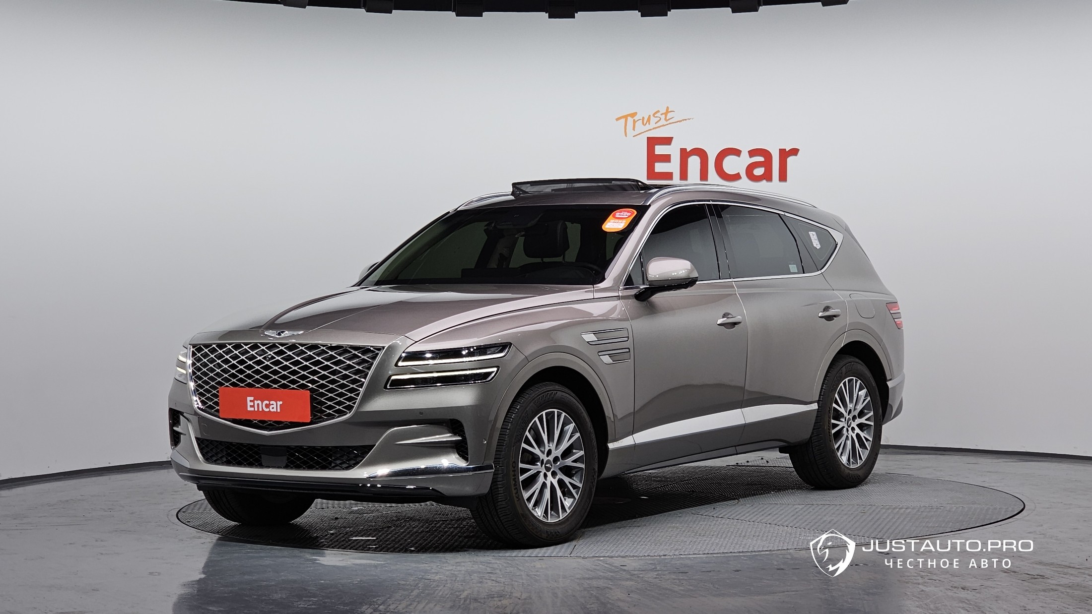 Автомобиль Genesis GV80