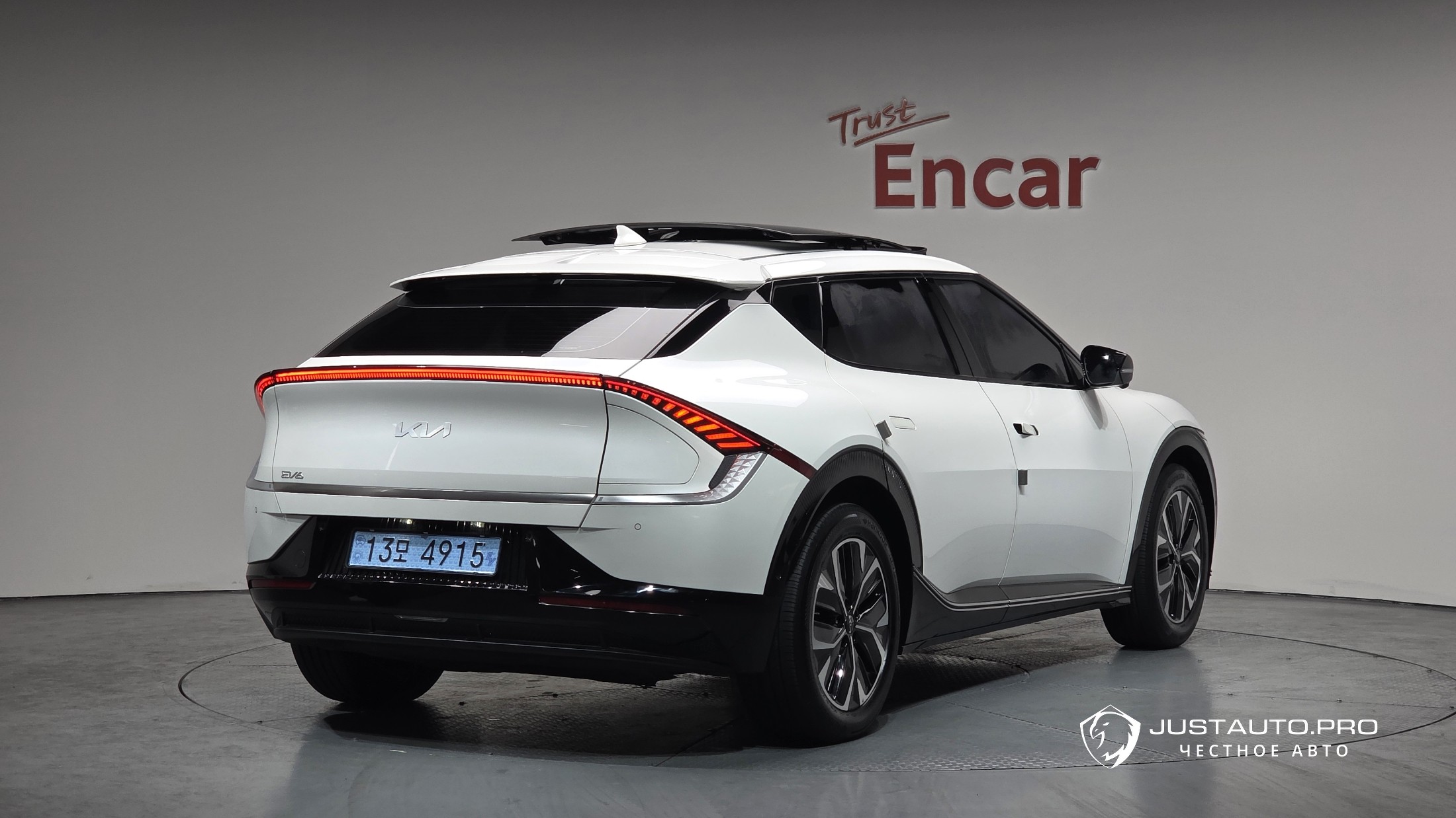 Автомобиль Kia EV6