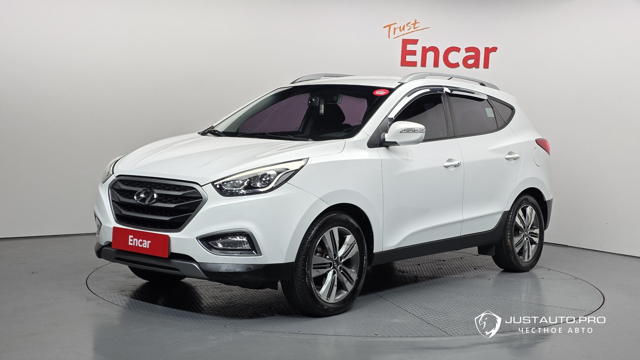 Автомобиль Hyundai Tucson