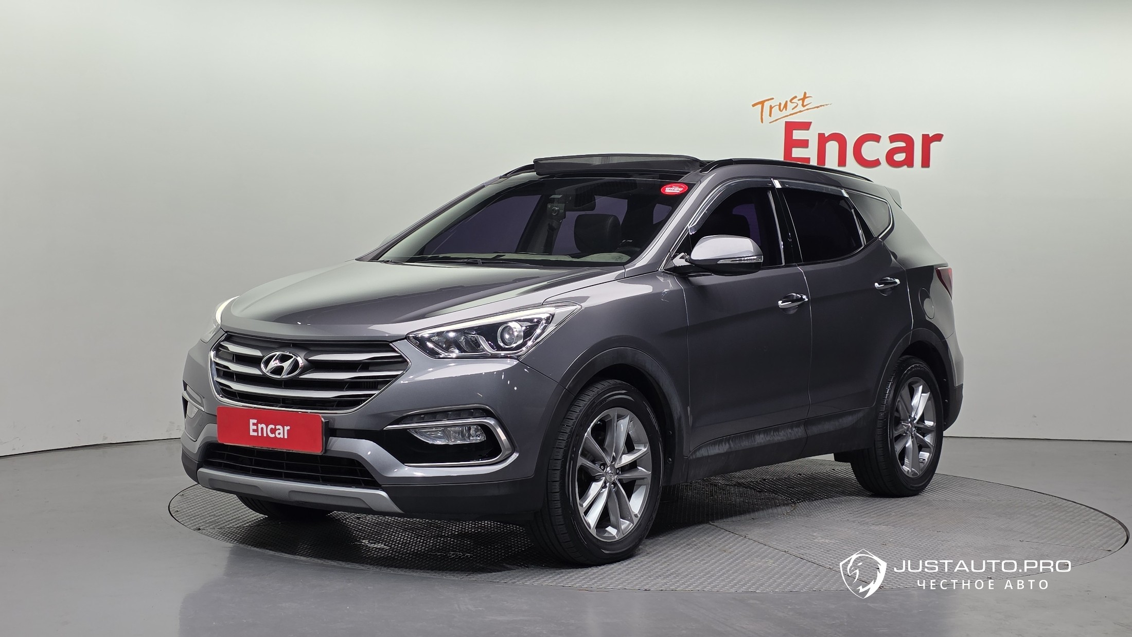 Автомобиль Hyundai Santafe