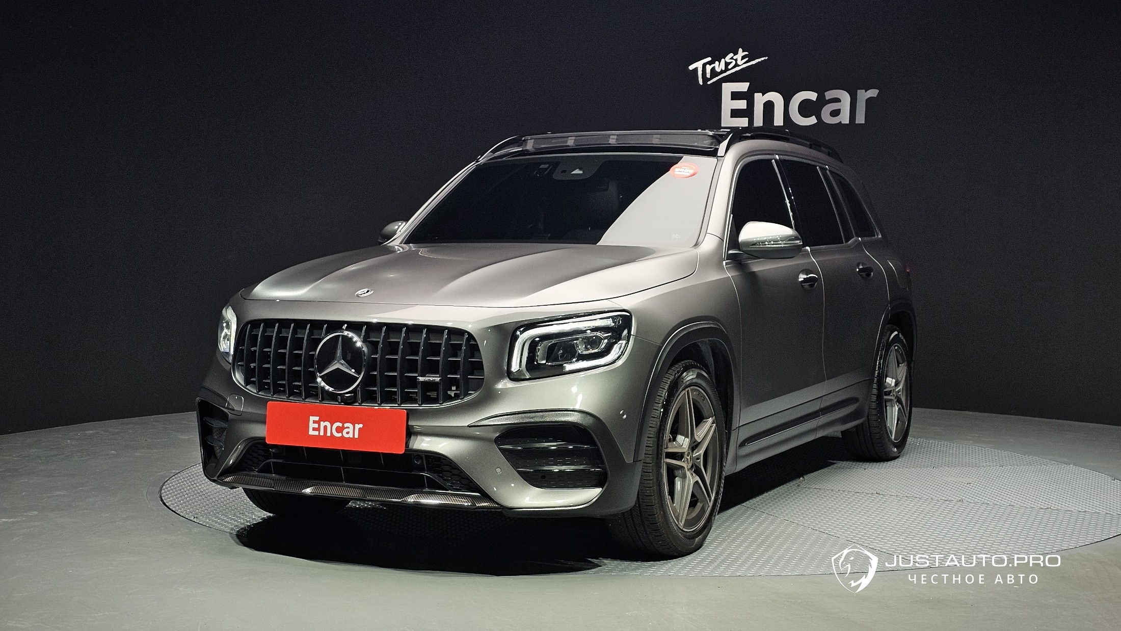 Автомобиль Mercedes-Benz GLB-Class