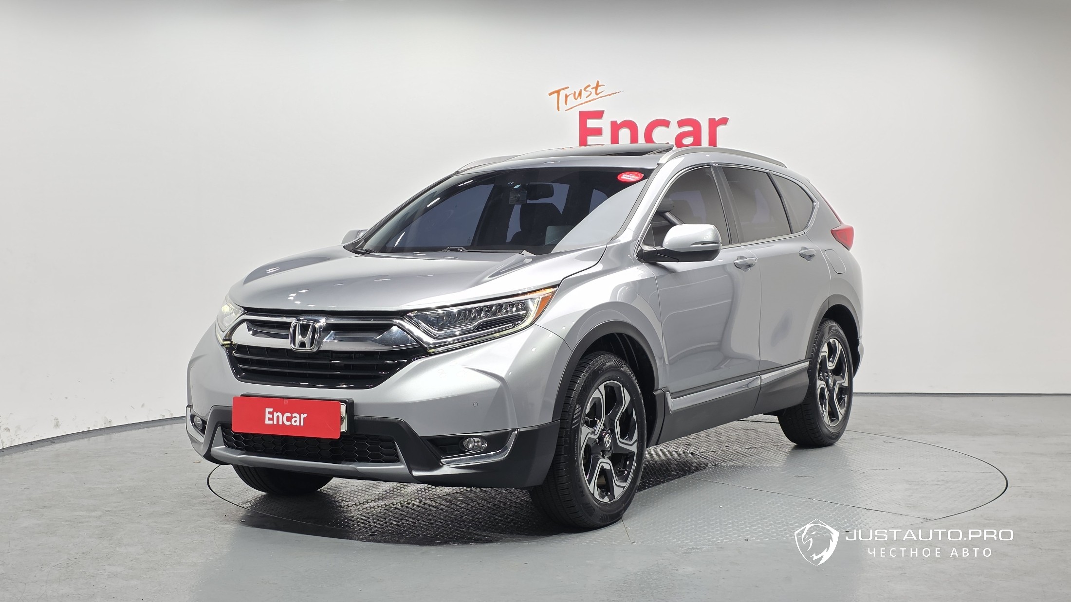 Автомобиль Honda CR-V