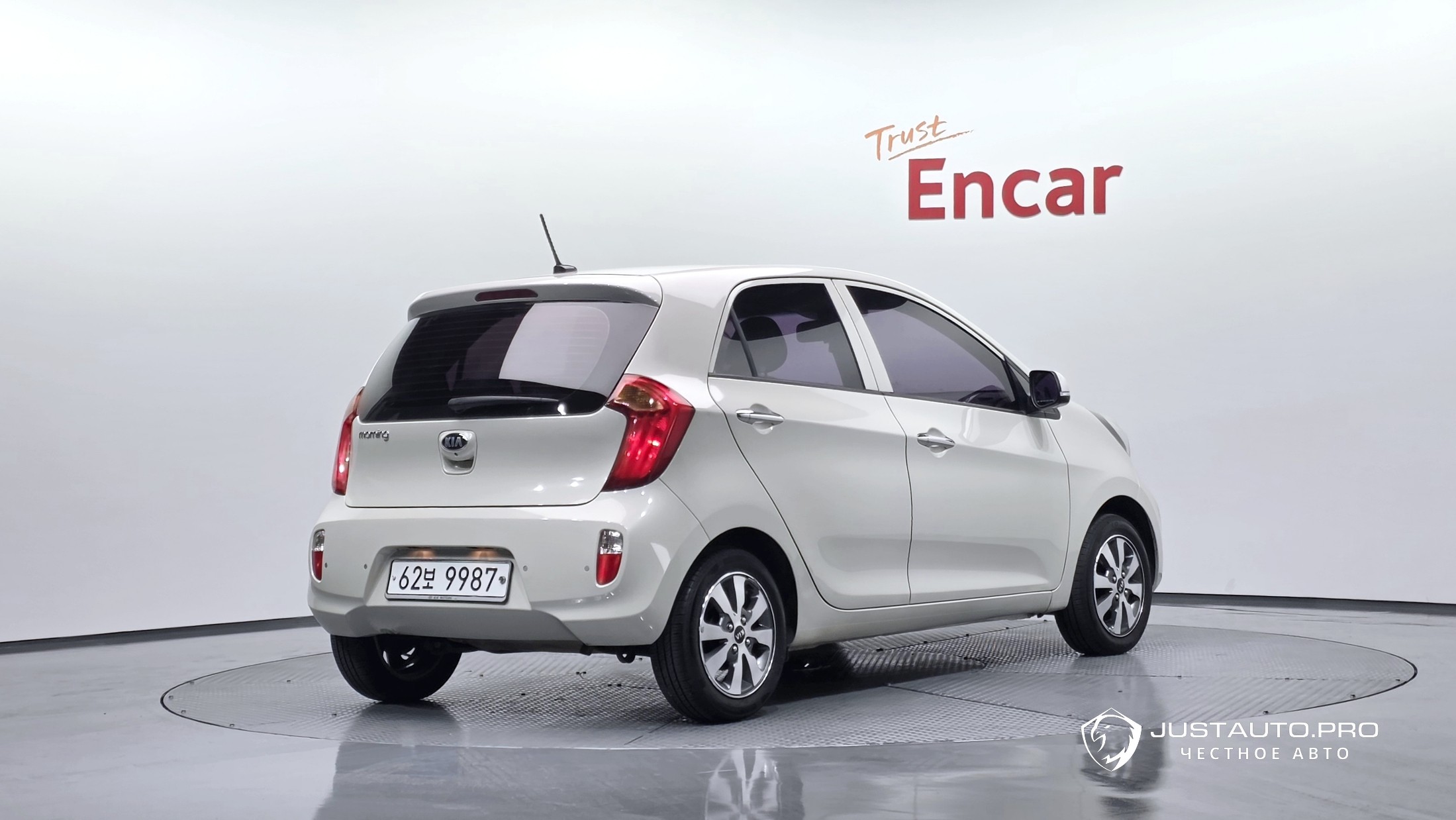 Автомобиль Kia morning