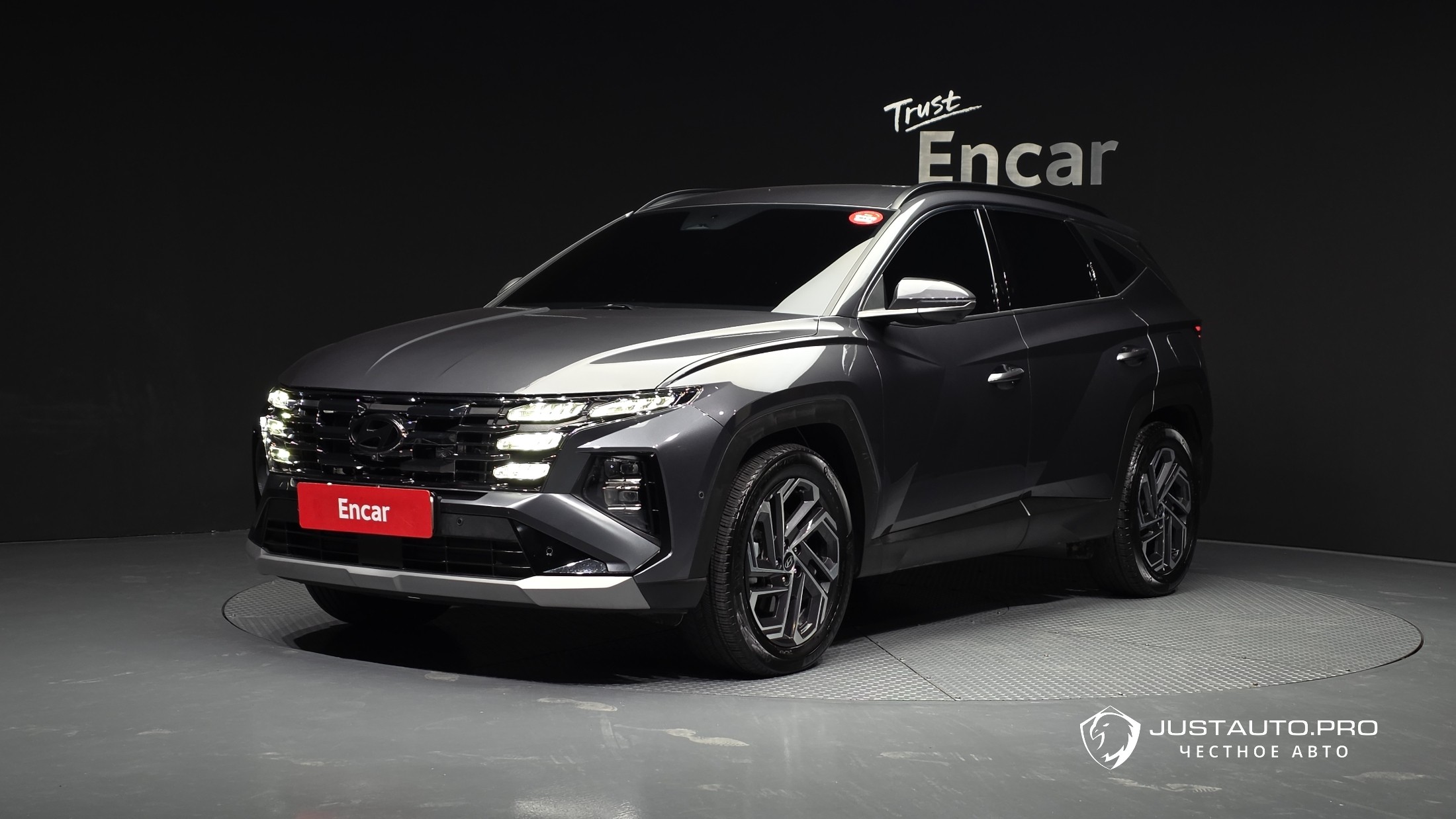 Автомобиль Hyundai Tucson