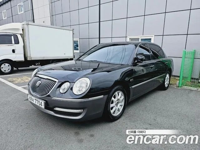 Автомобиль Kia OPIRUS