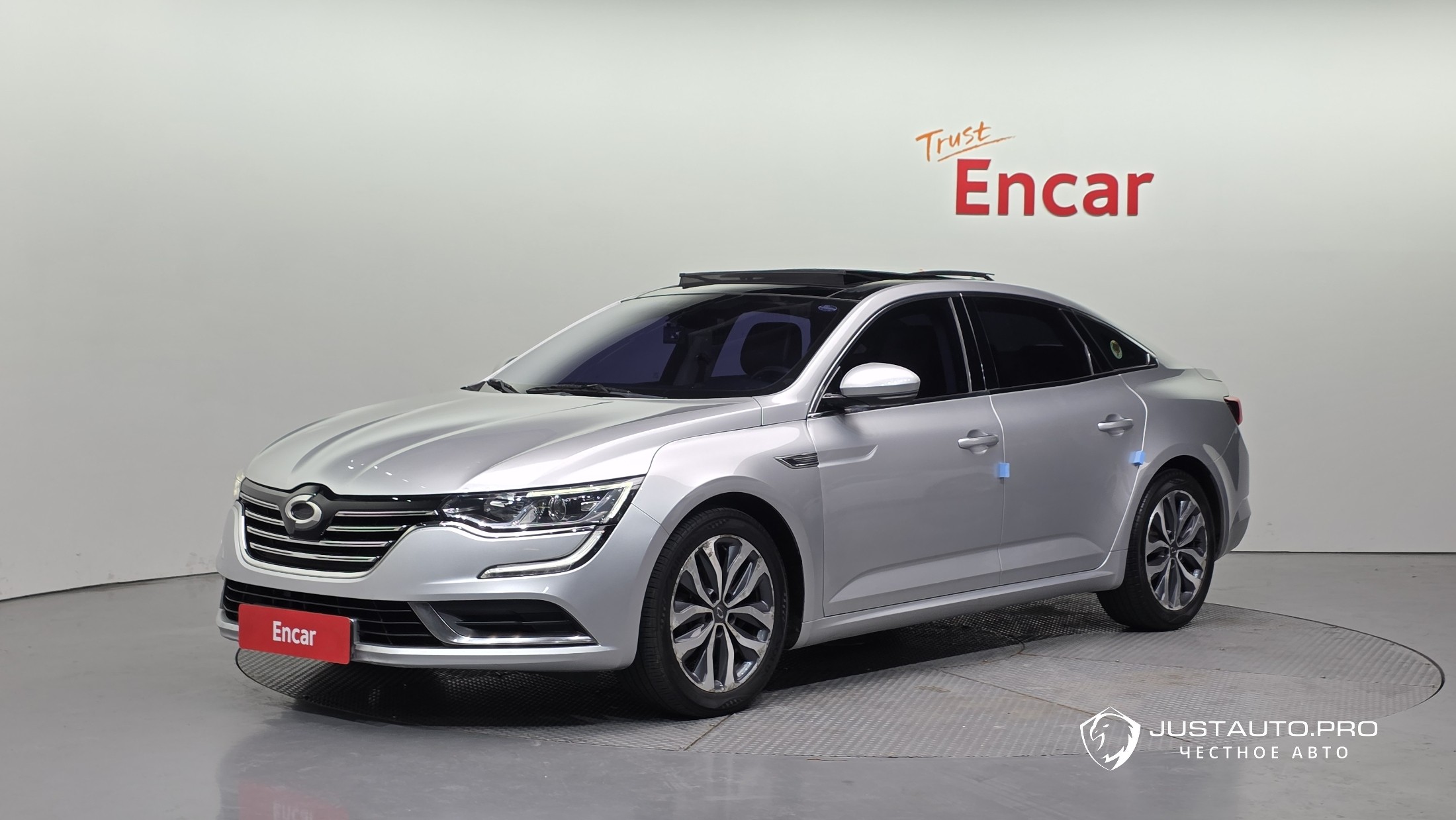 Автомобиль Renault-KoreaSamsung SM6