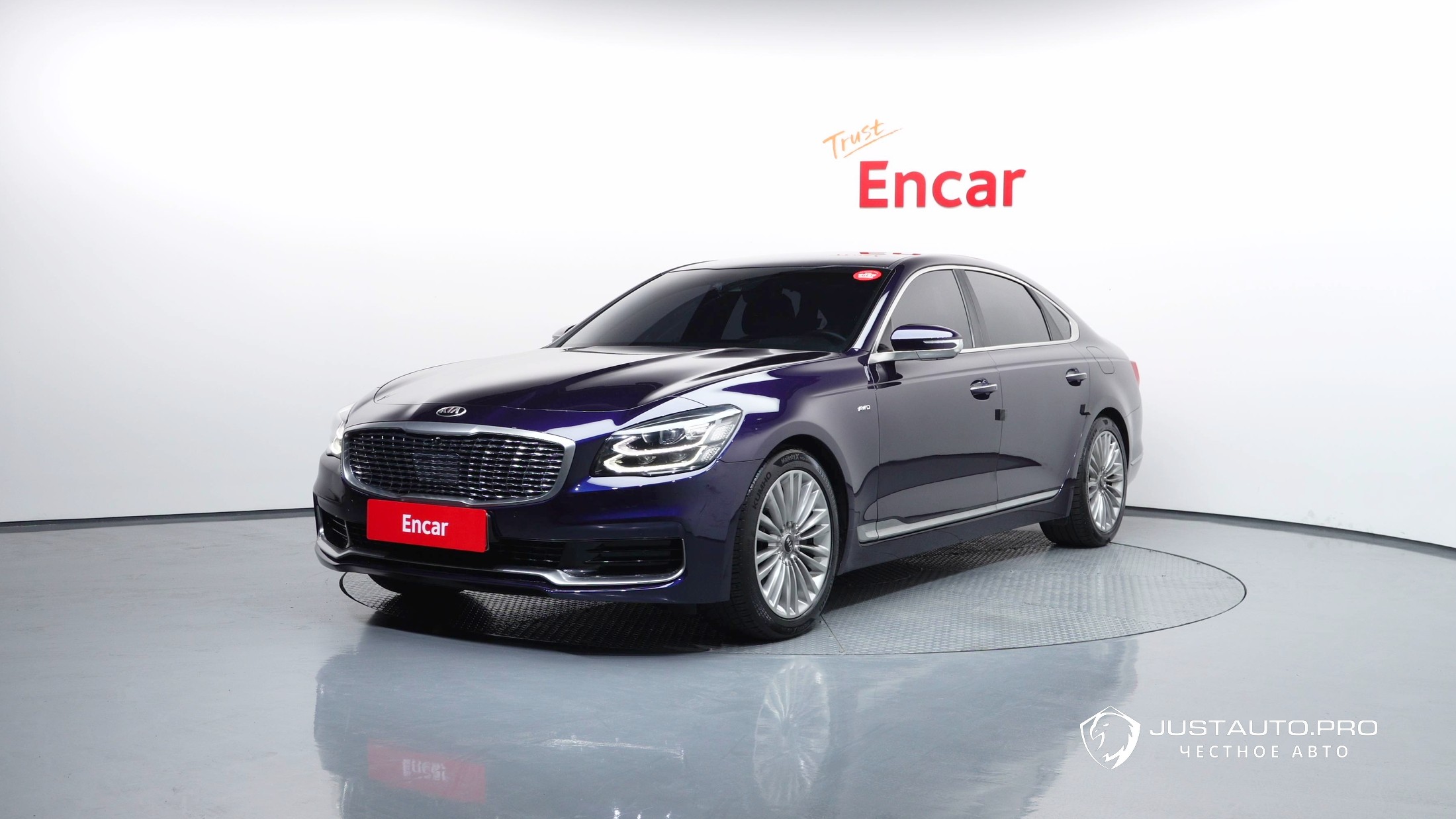 Автомобиль Kia K9