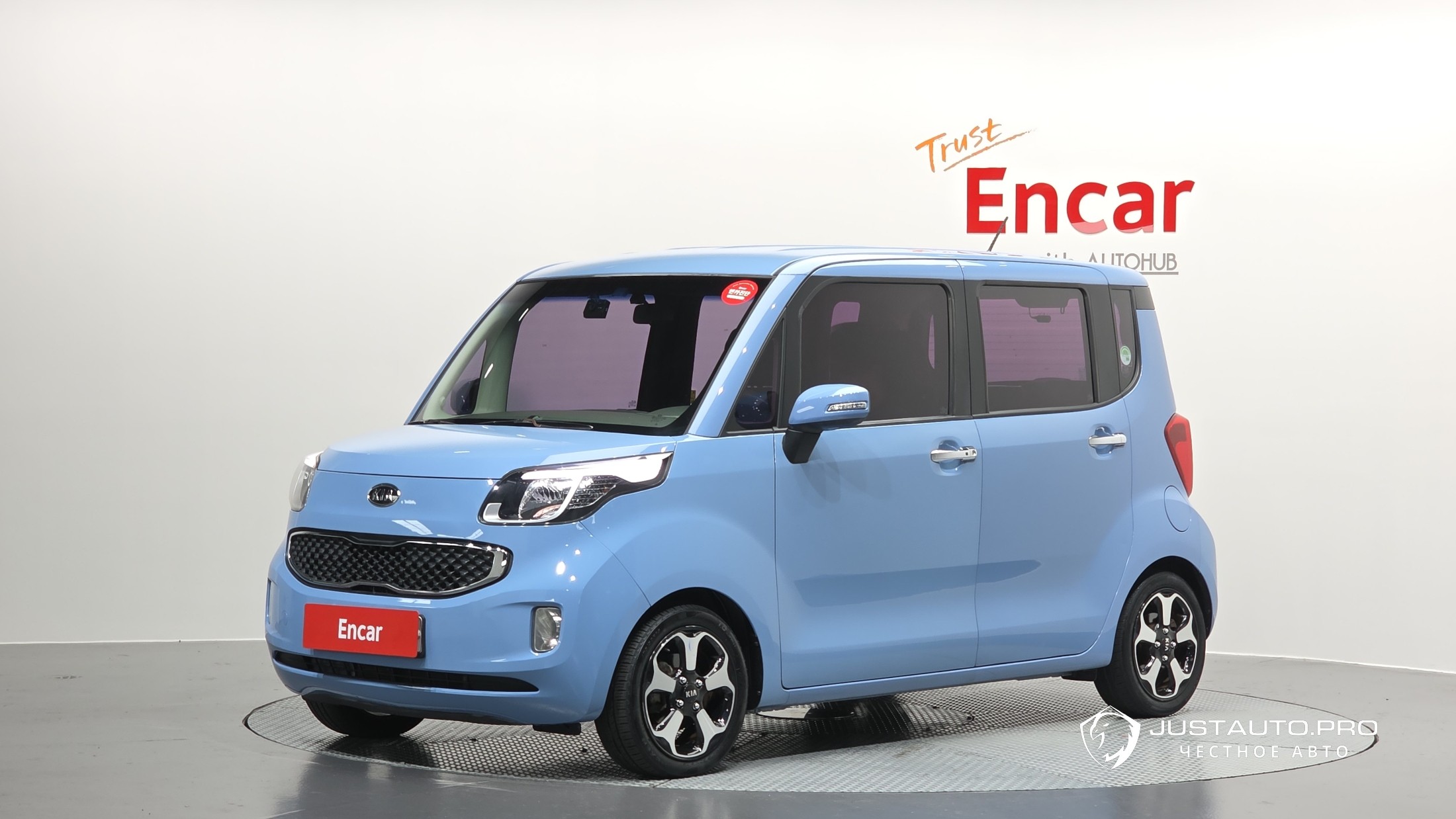 Автомобиль Kia RAY