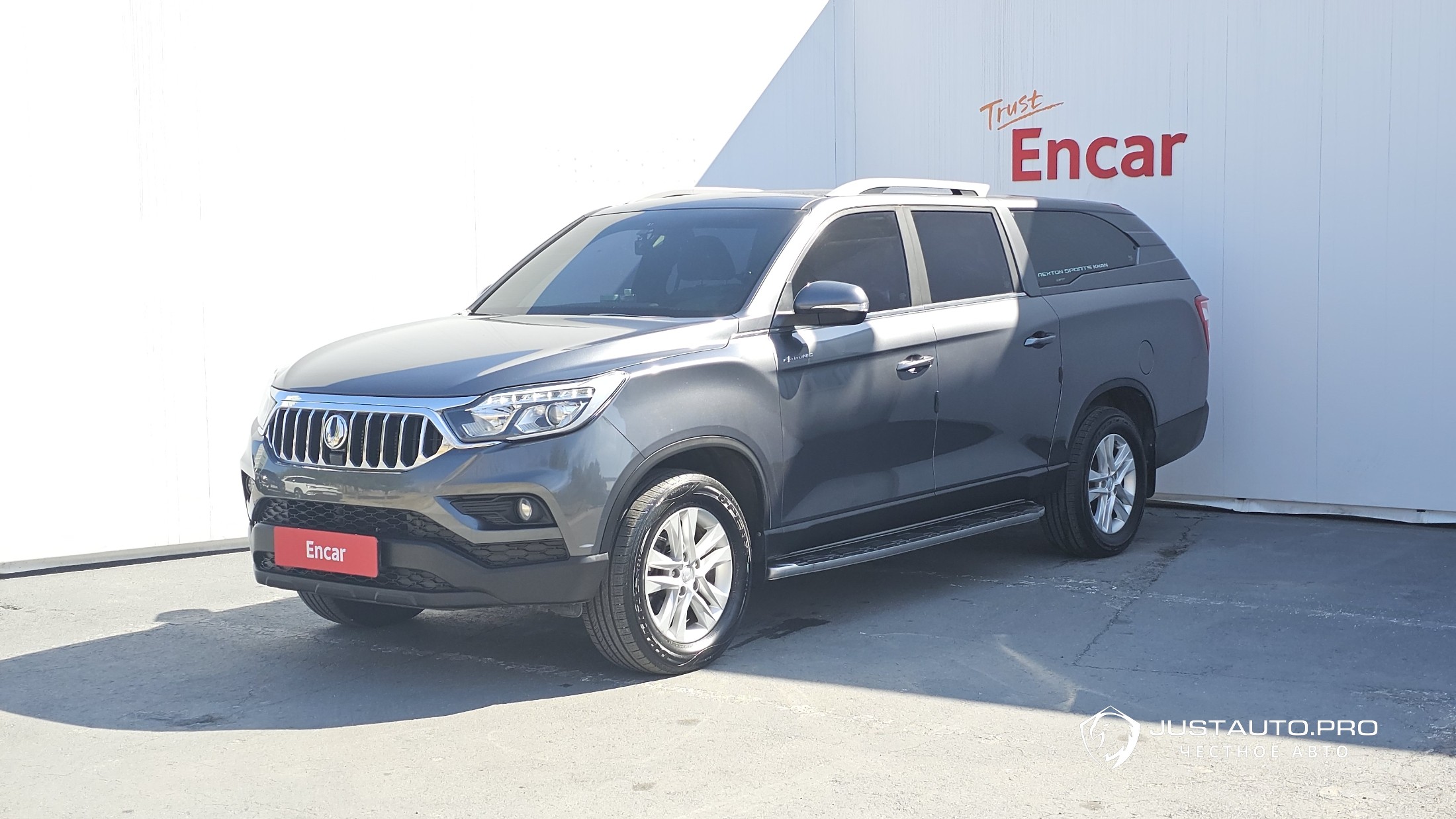 Автомобиль KG_Mobility_Ssangyong Rexton