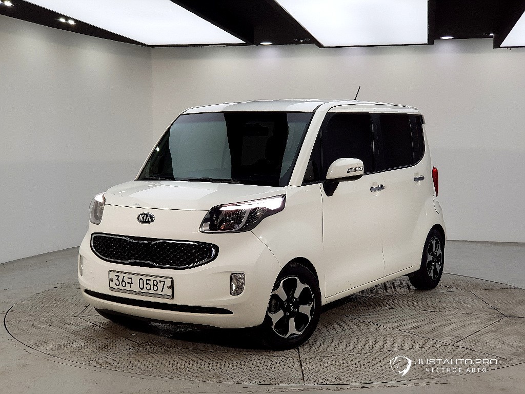 Автомобиль Kia RAY