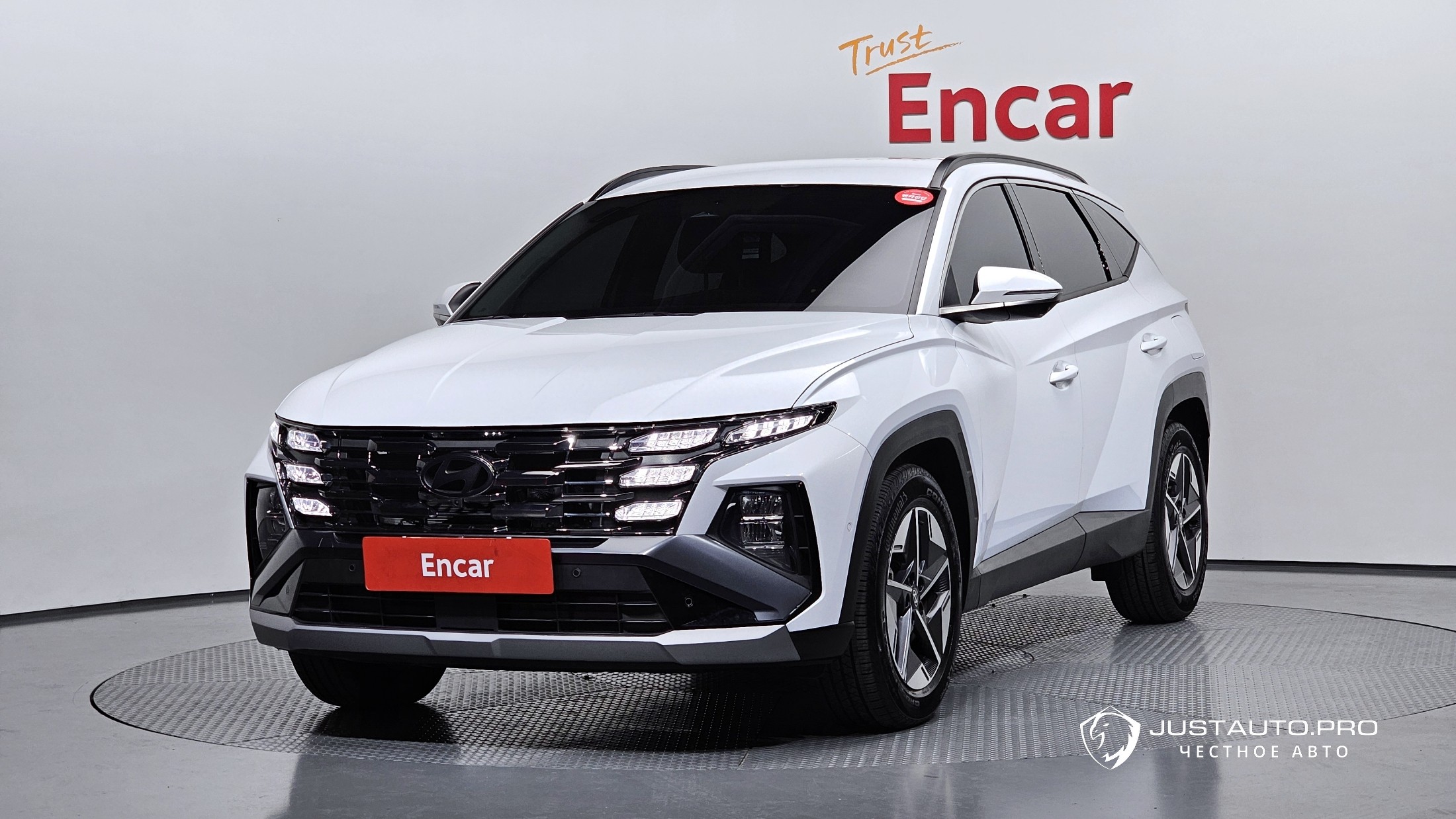 Автомобиль Hyundai Tucson