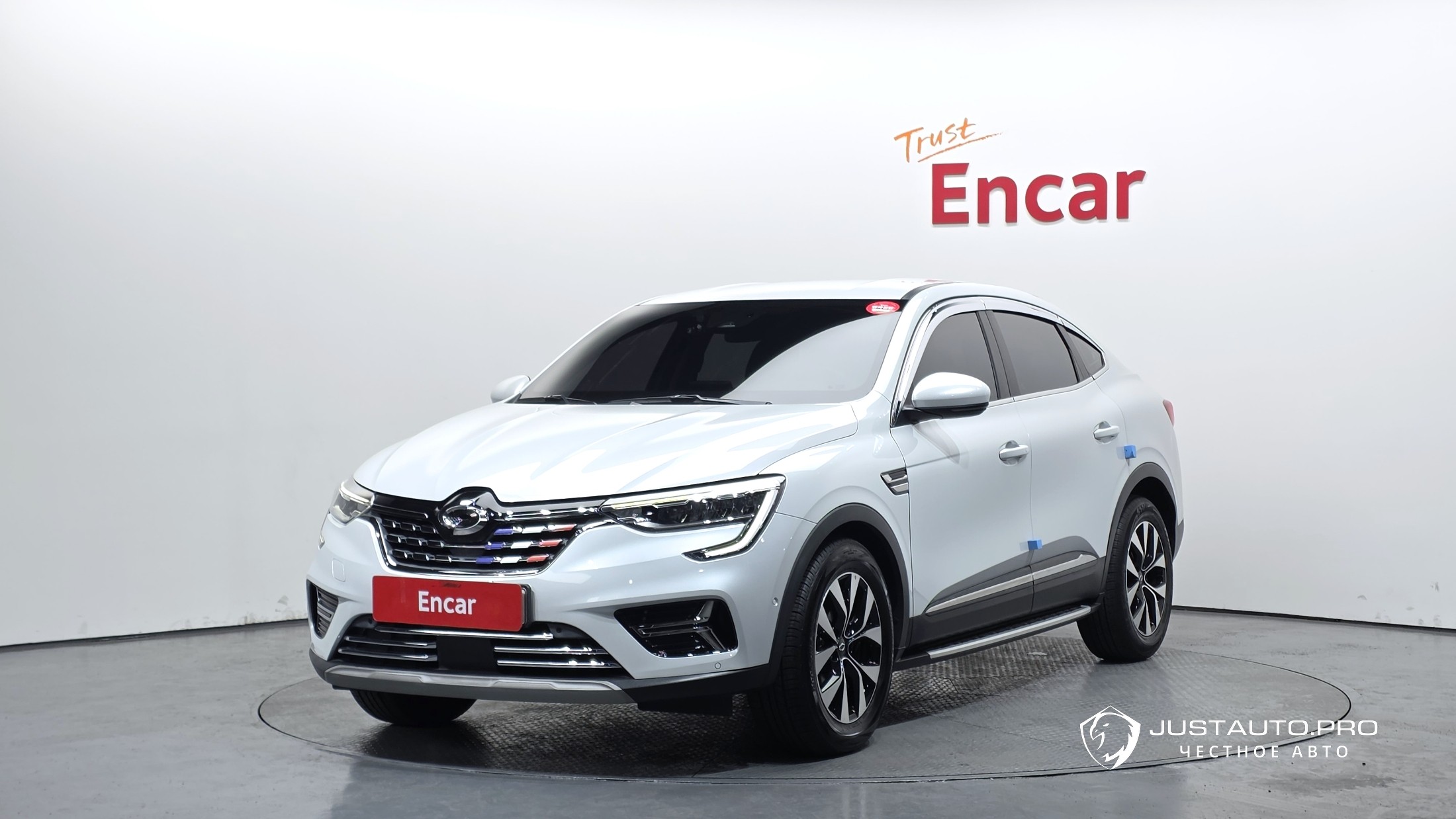 Автомобиль Renault-KoreaSamsung XM3