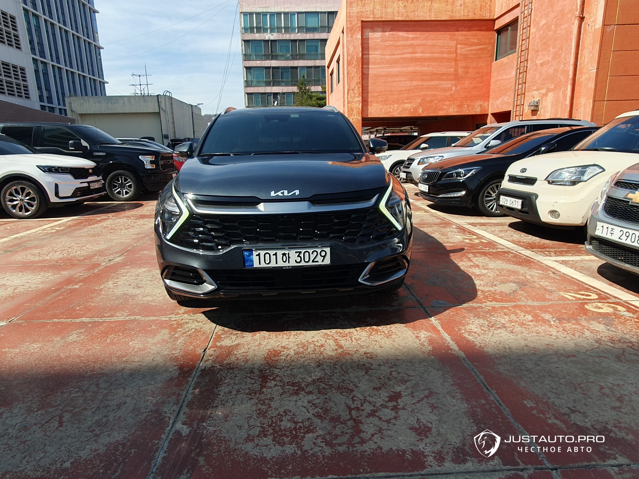 Автомобиль Kia Sportage