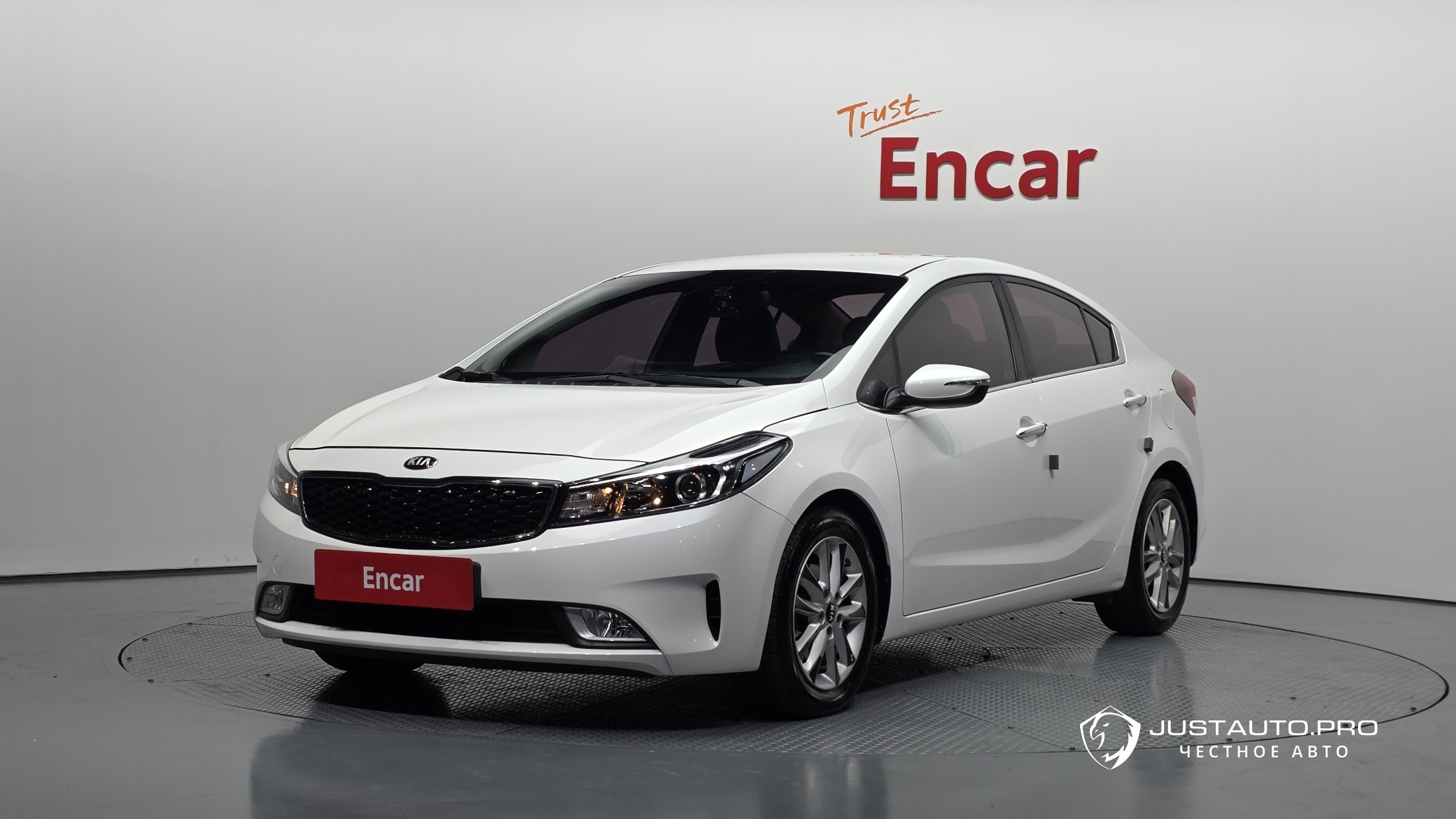 Автомобиль Kia K3