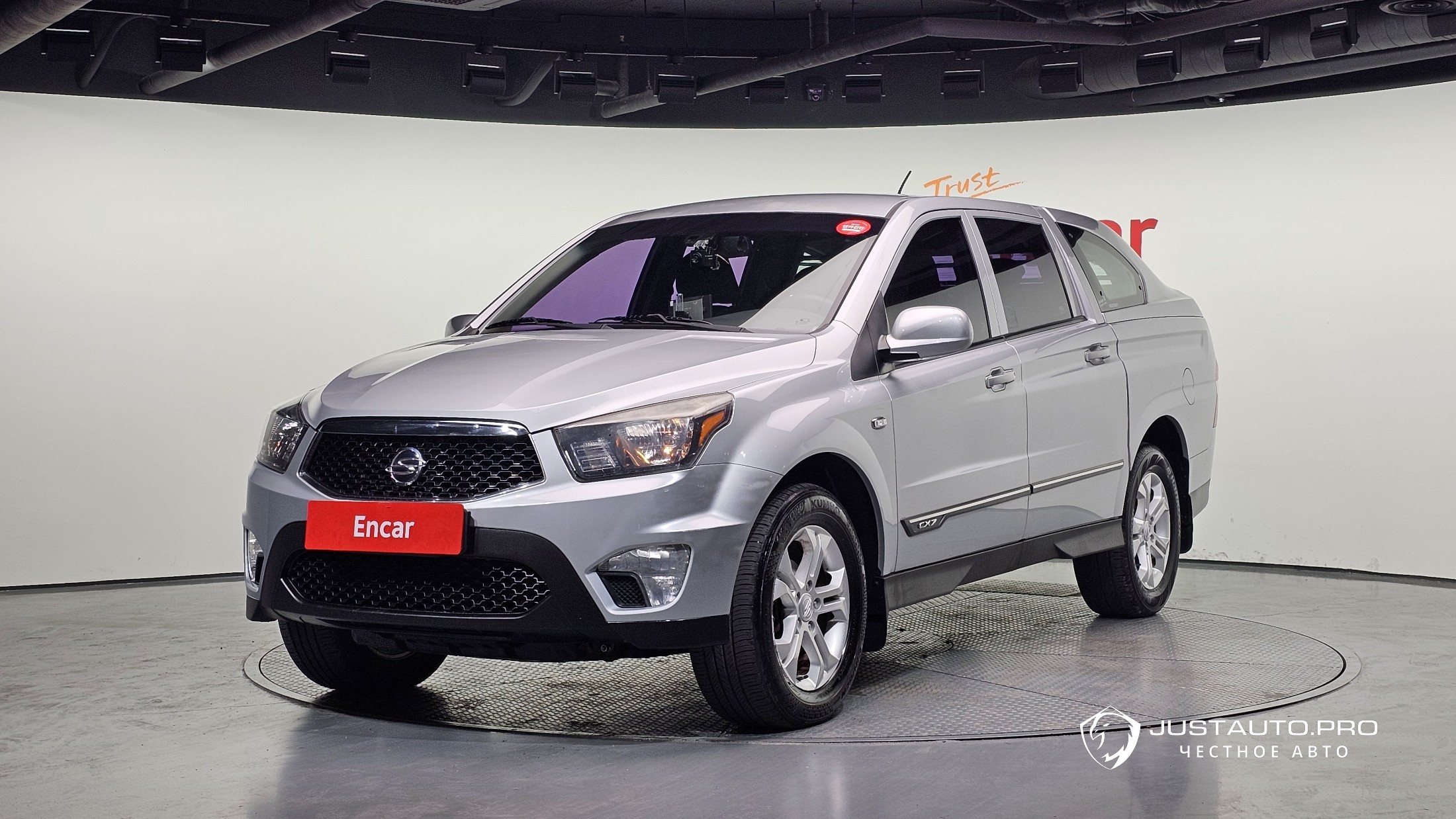 Автомобиль KG_Mobility_Ssangyong KORANDO