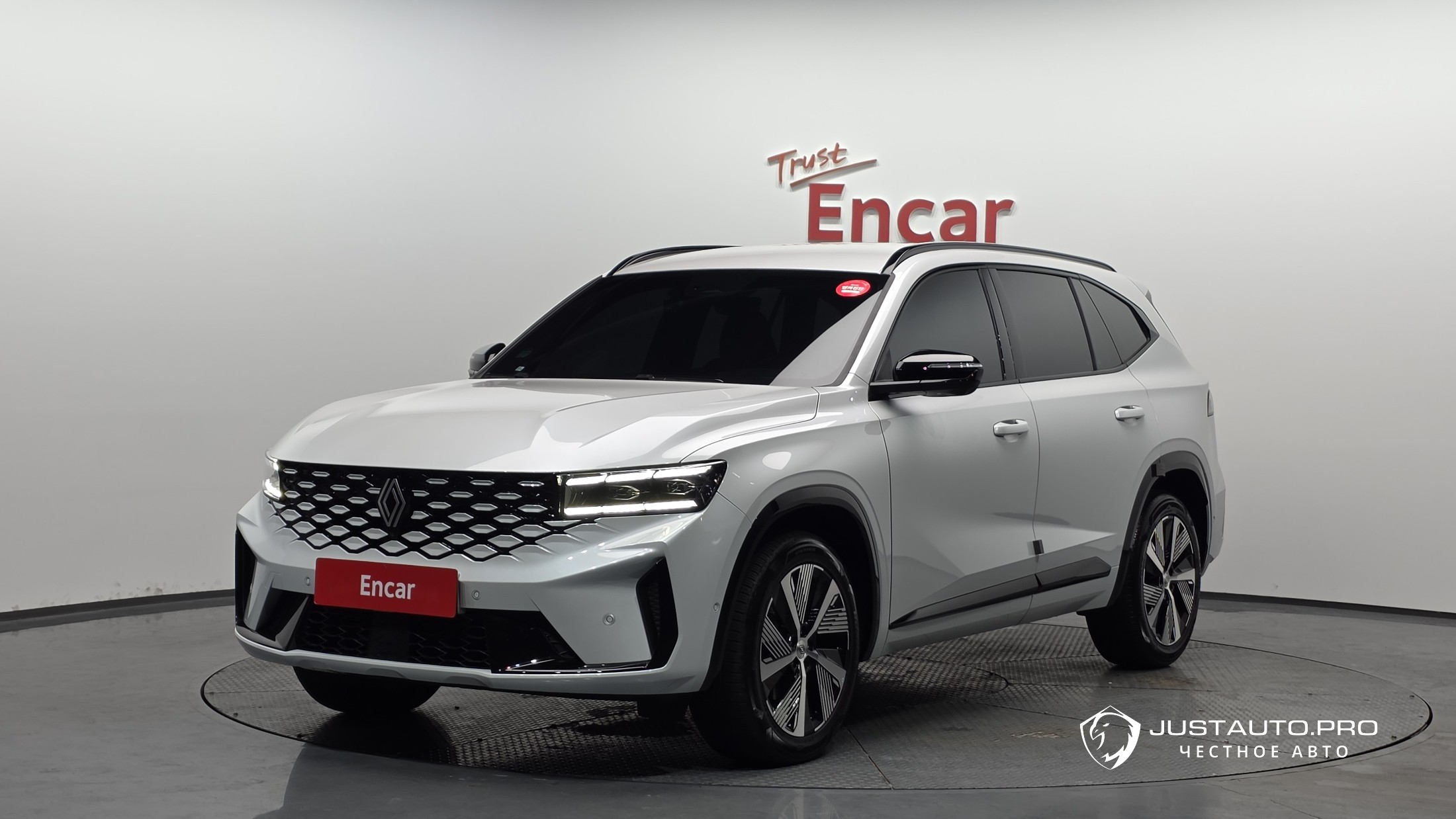 Автомобиль Renault-KoreaSamsung Grand Koleos