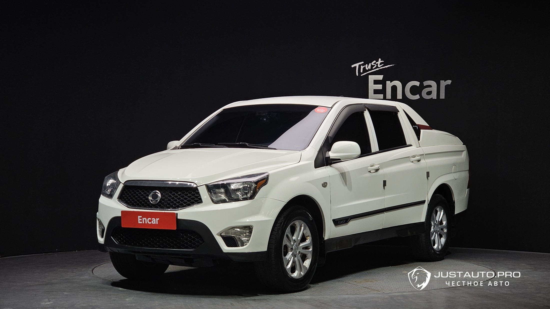 Автомобиль KG_Mobility_Ssangyong KORANDO