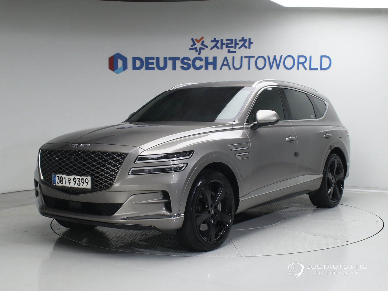 Автомобиль Genesis GV80